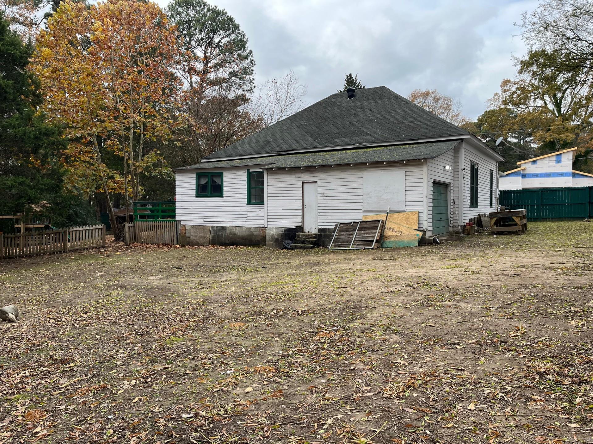 307 N 4th Street