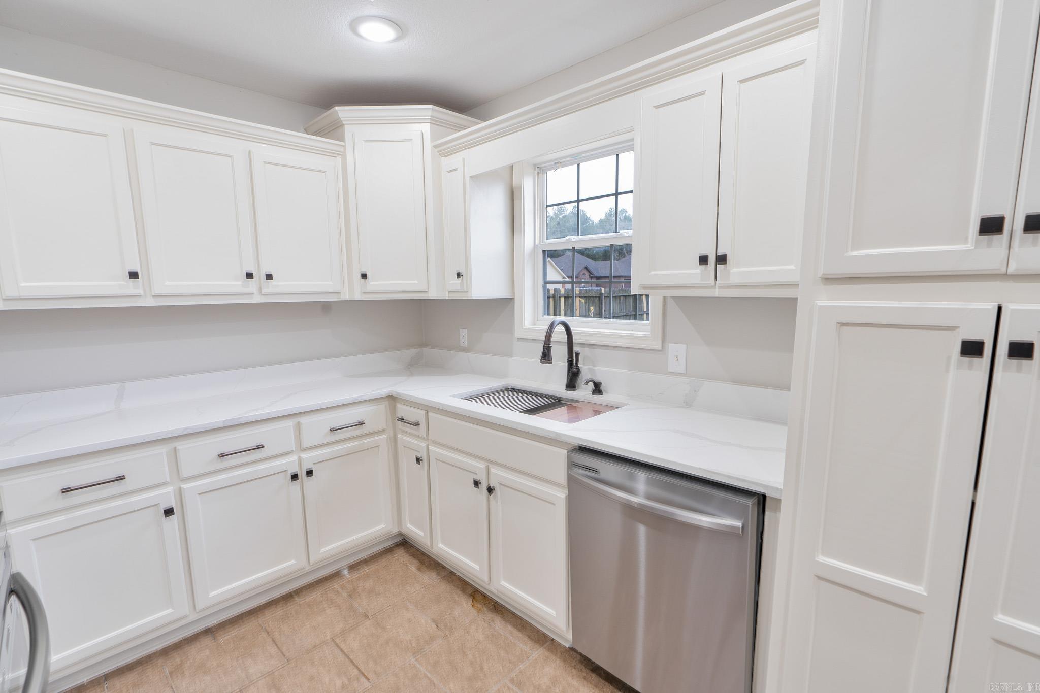 705 White Dove Circle