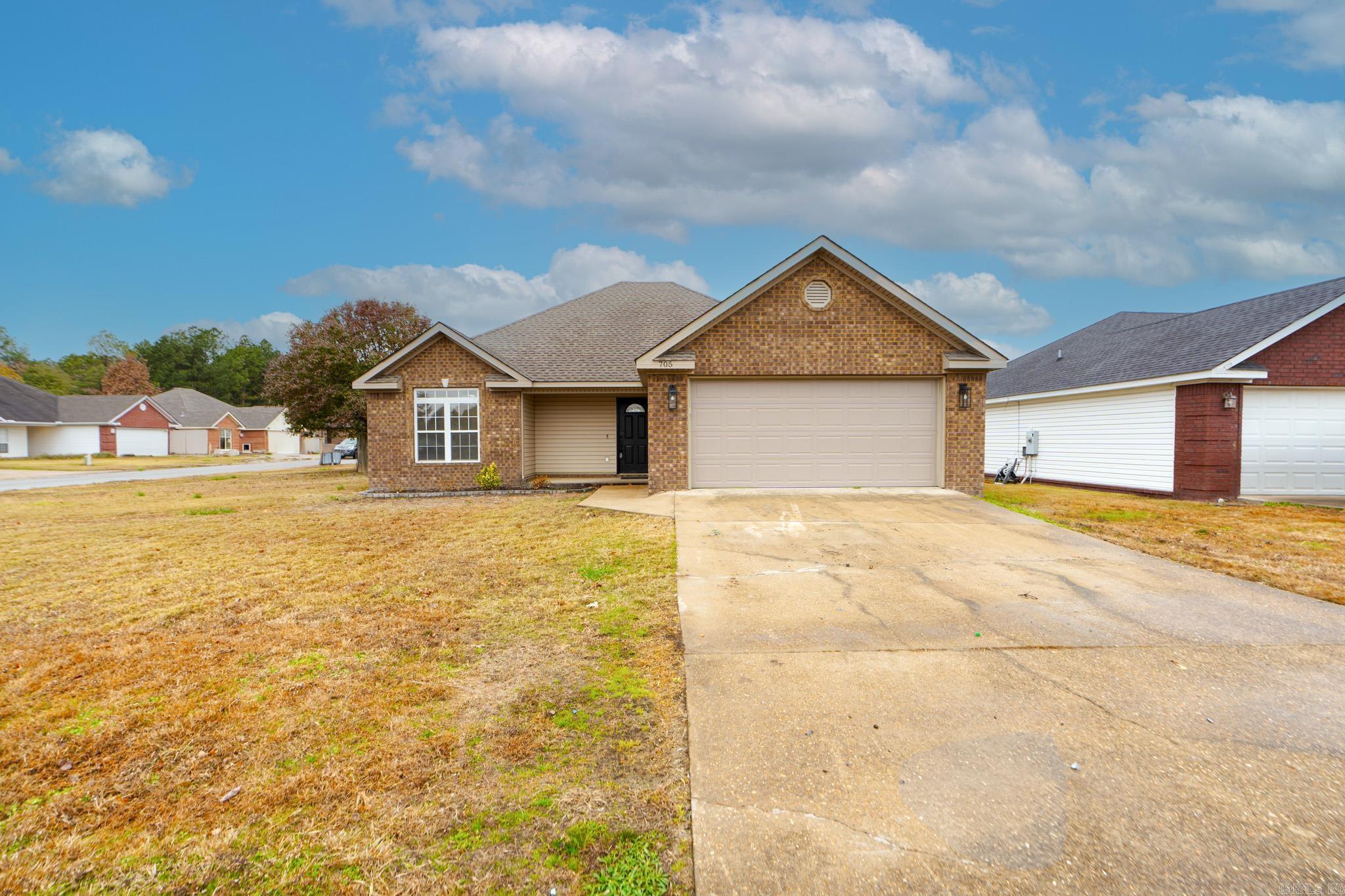 705 White Dove Circle