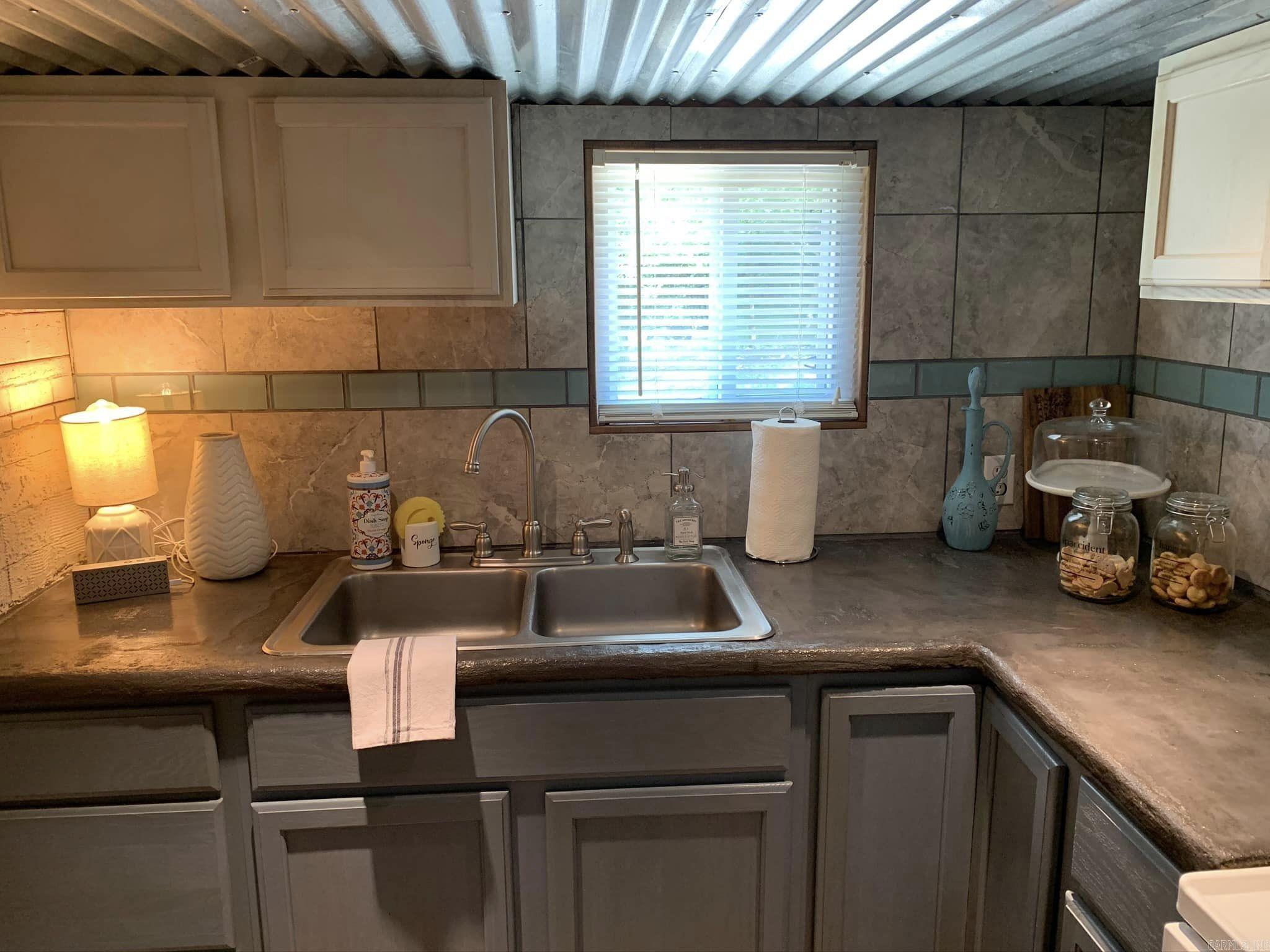 256 Southridge Road