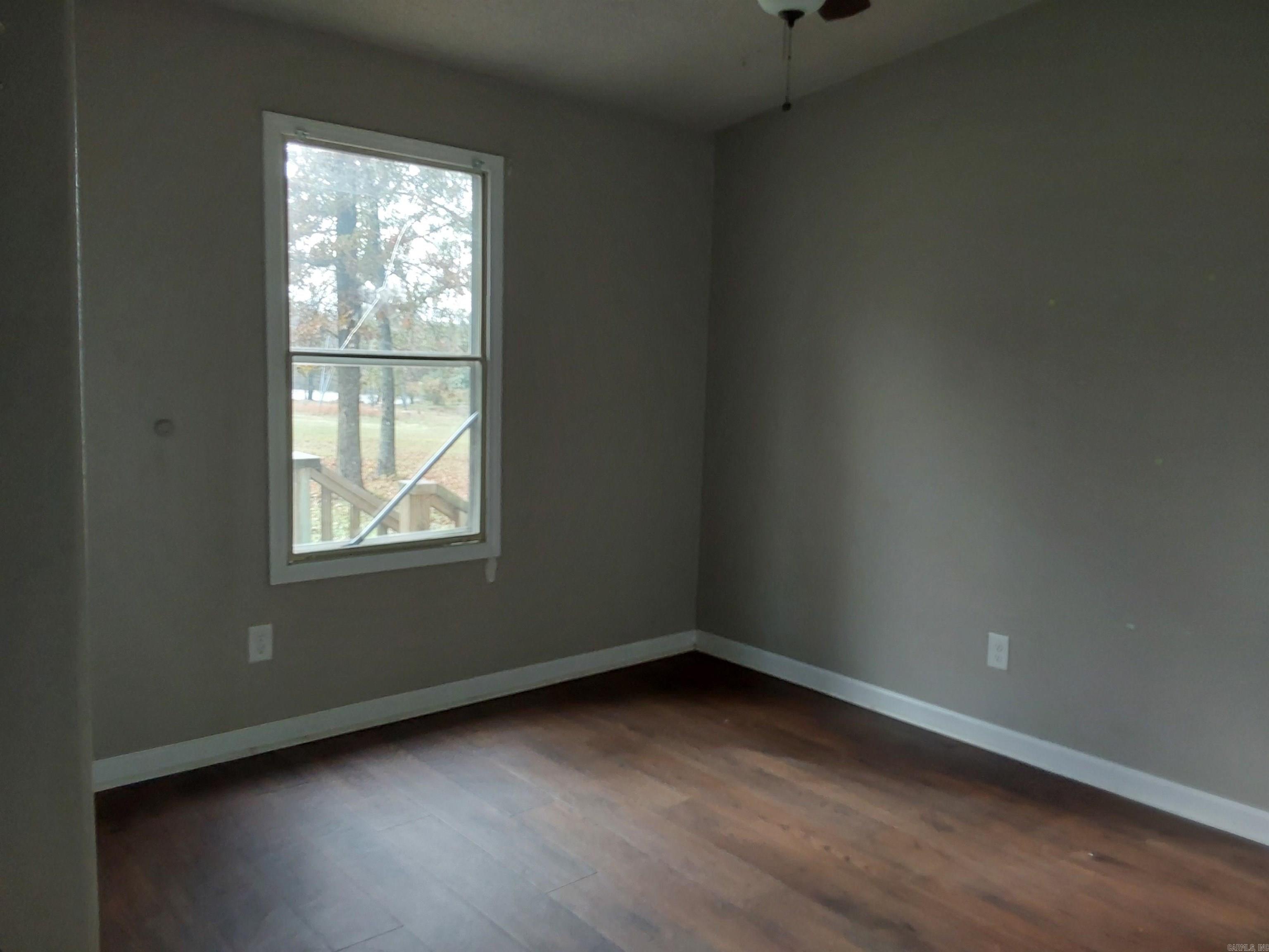 1505 Greenwich Lane