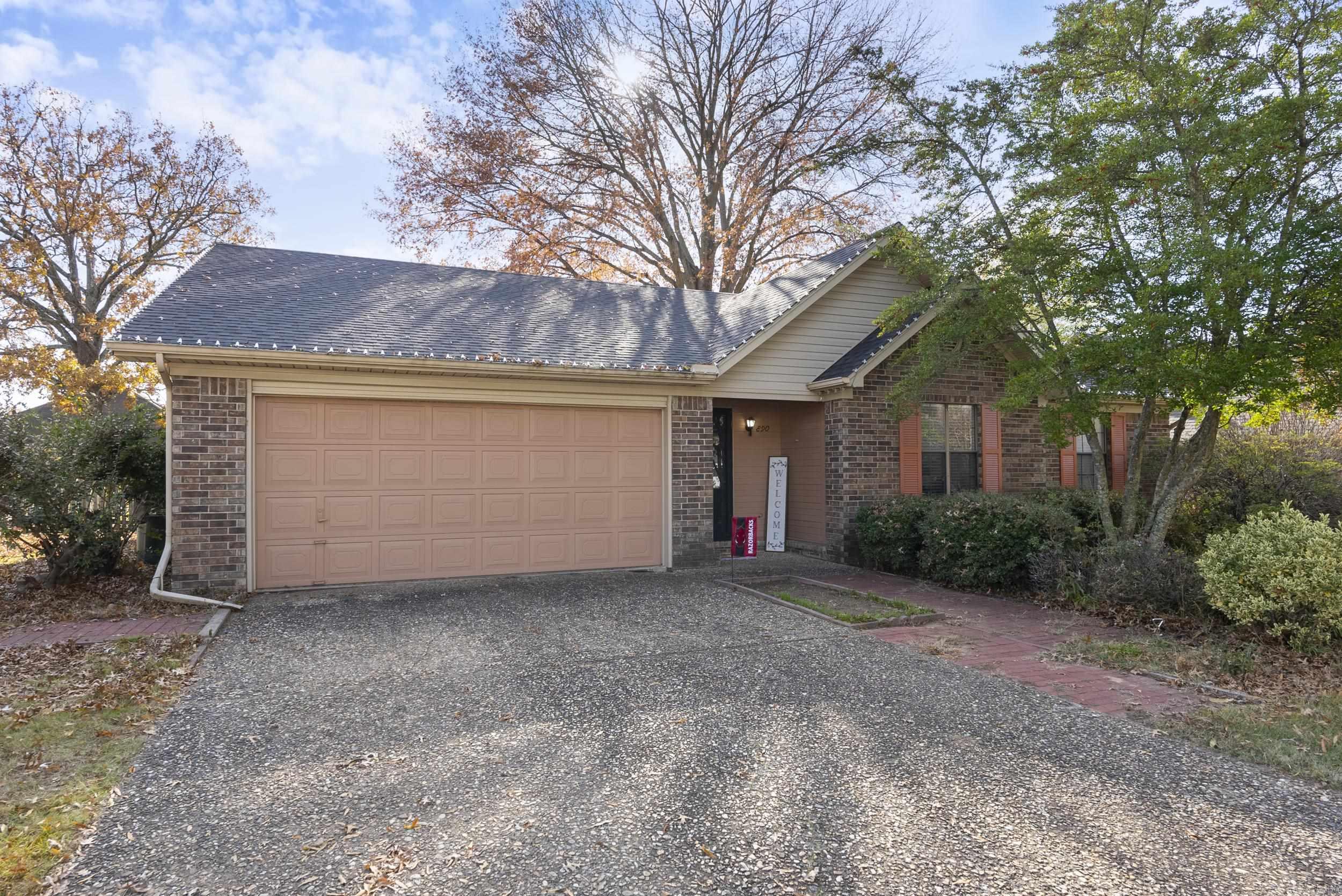 890 Heather Circle