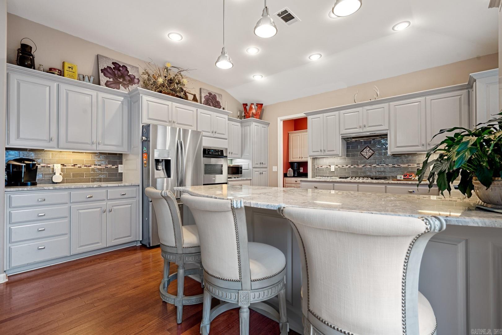 37 Stonegate Shores Drive