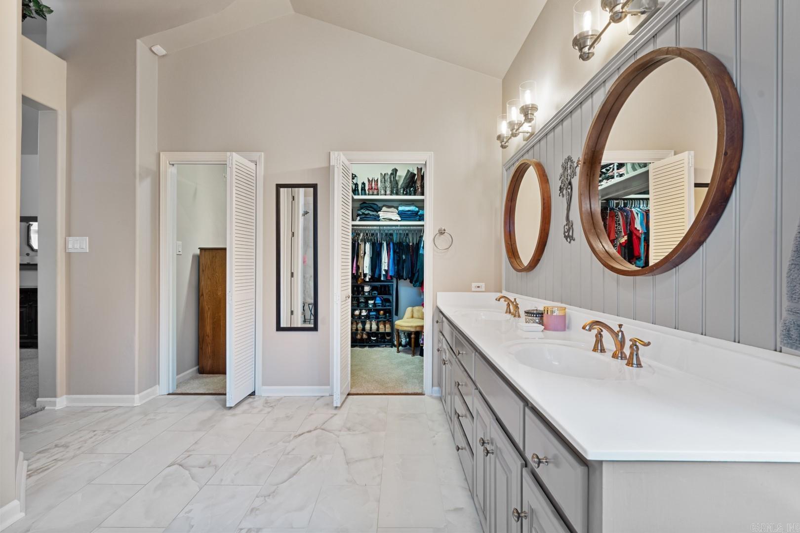 37 Stonegate Shores Drive