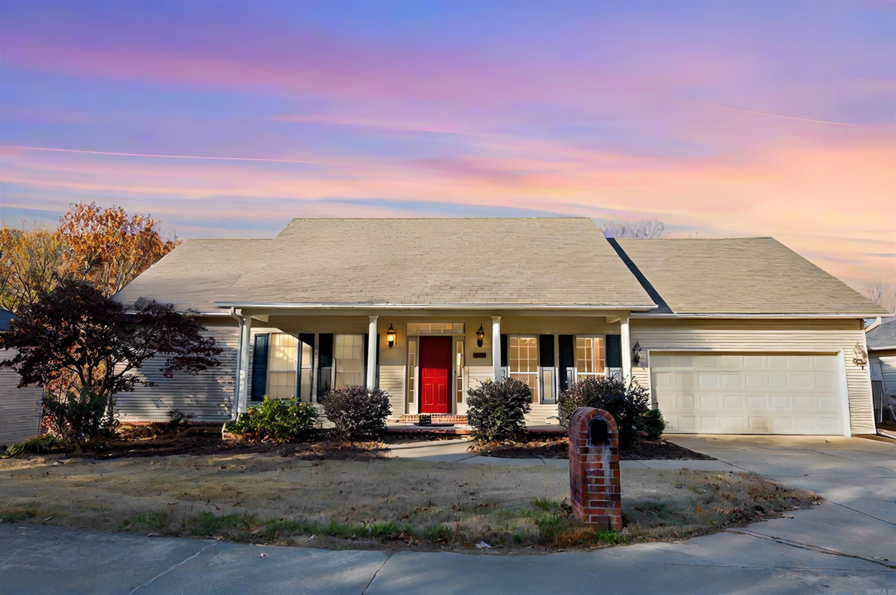 2215 Westport Loop