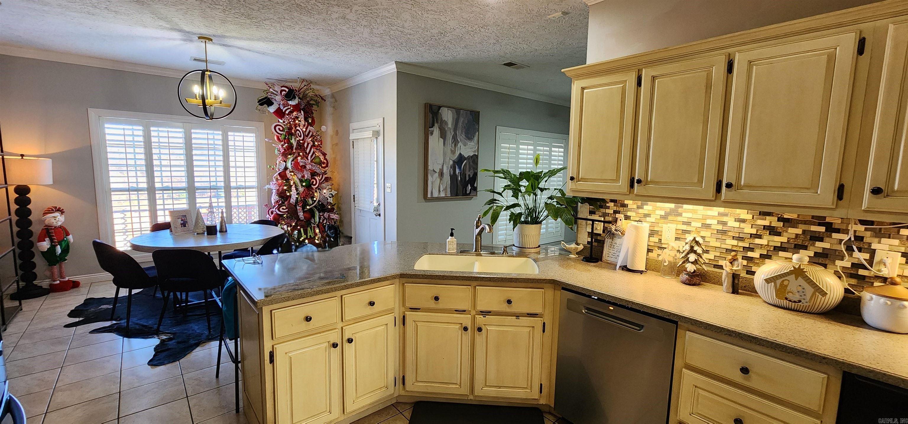 20 County Road 743 Road