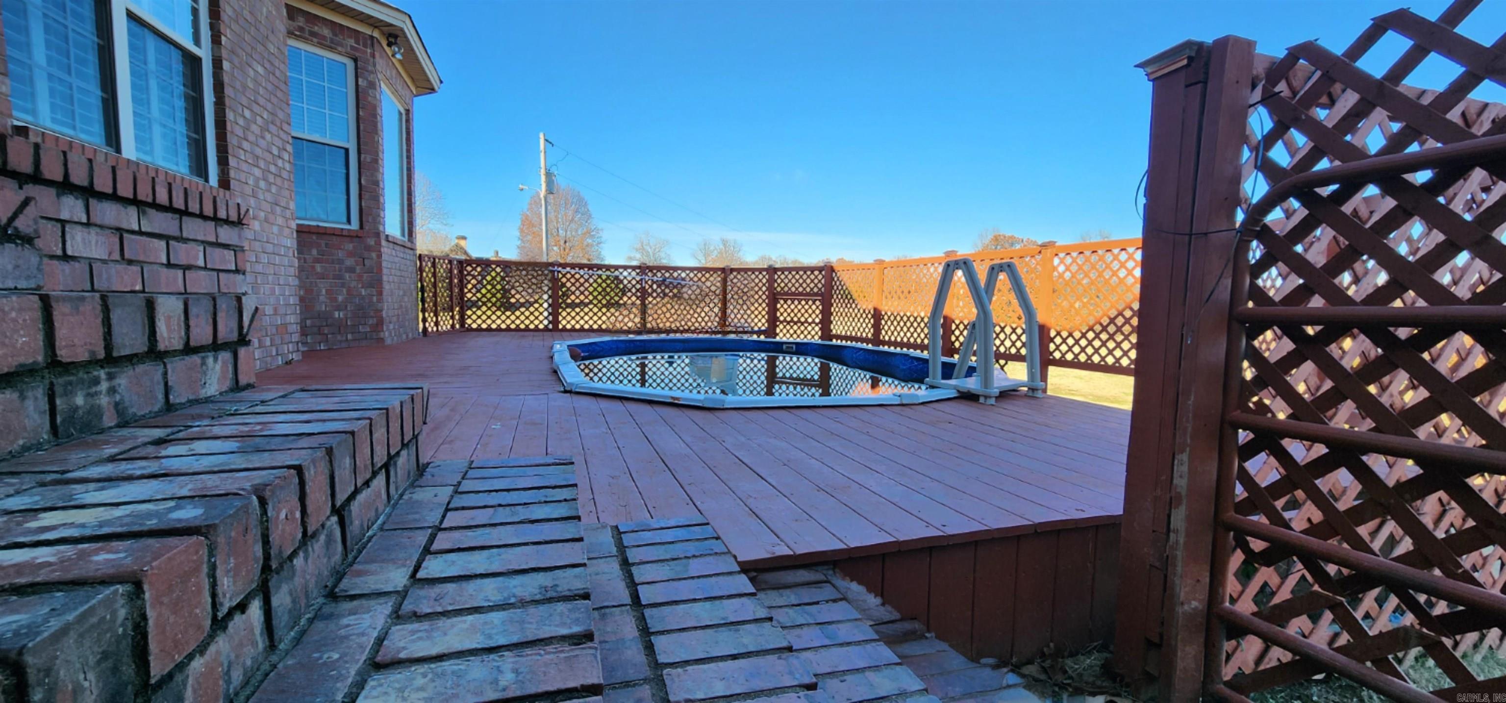 20 County Road 743 Road