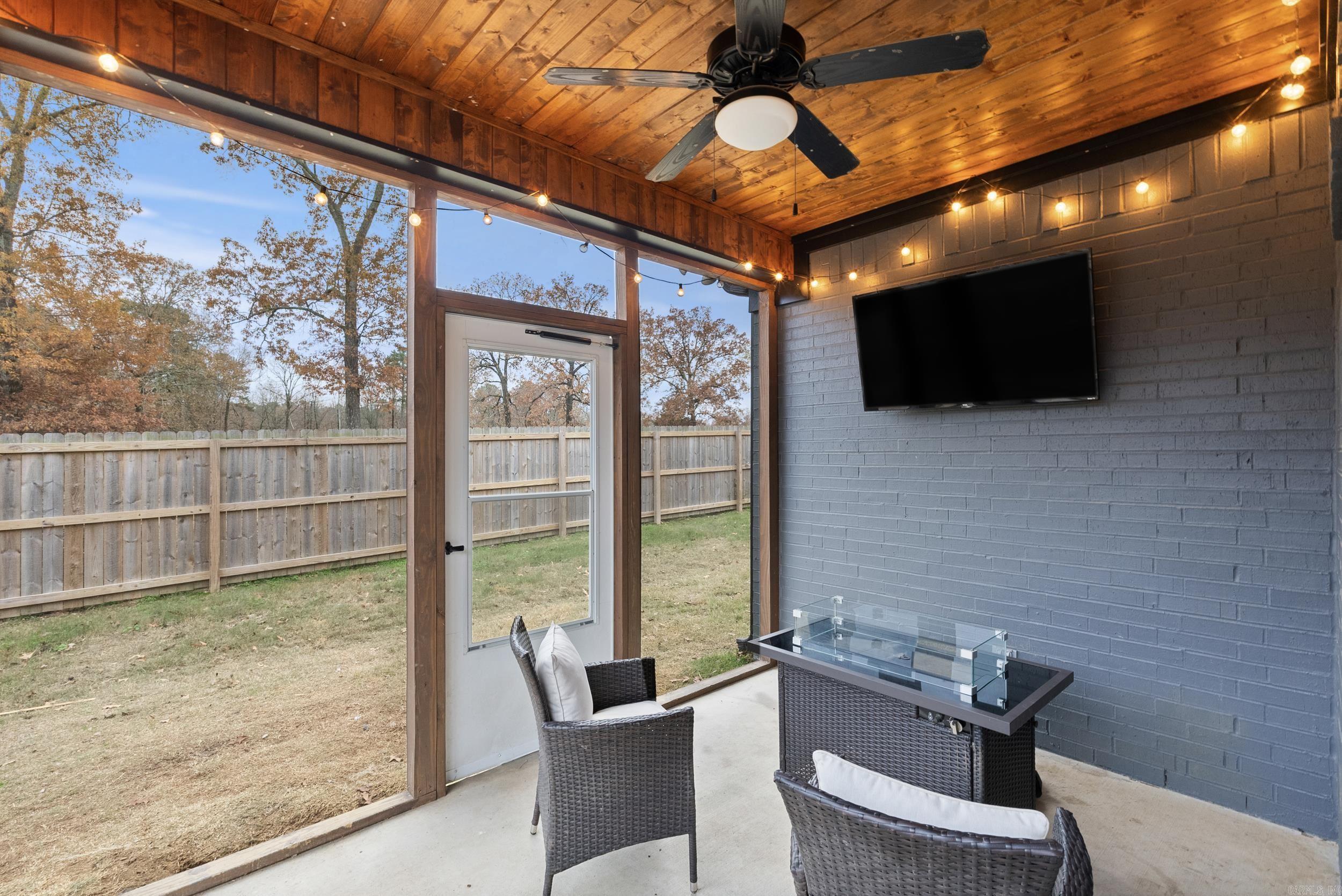 2557 Kara Lane