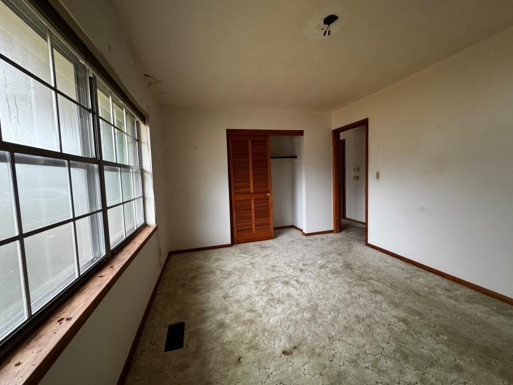 14 S Walla Walla Drive