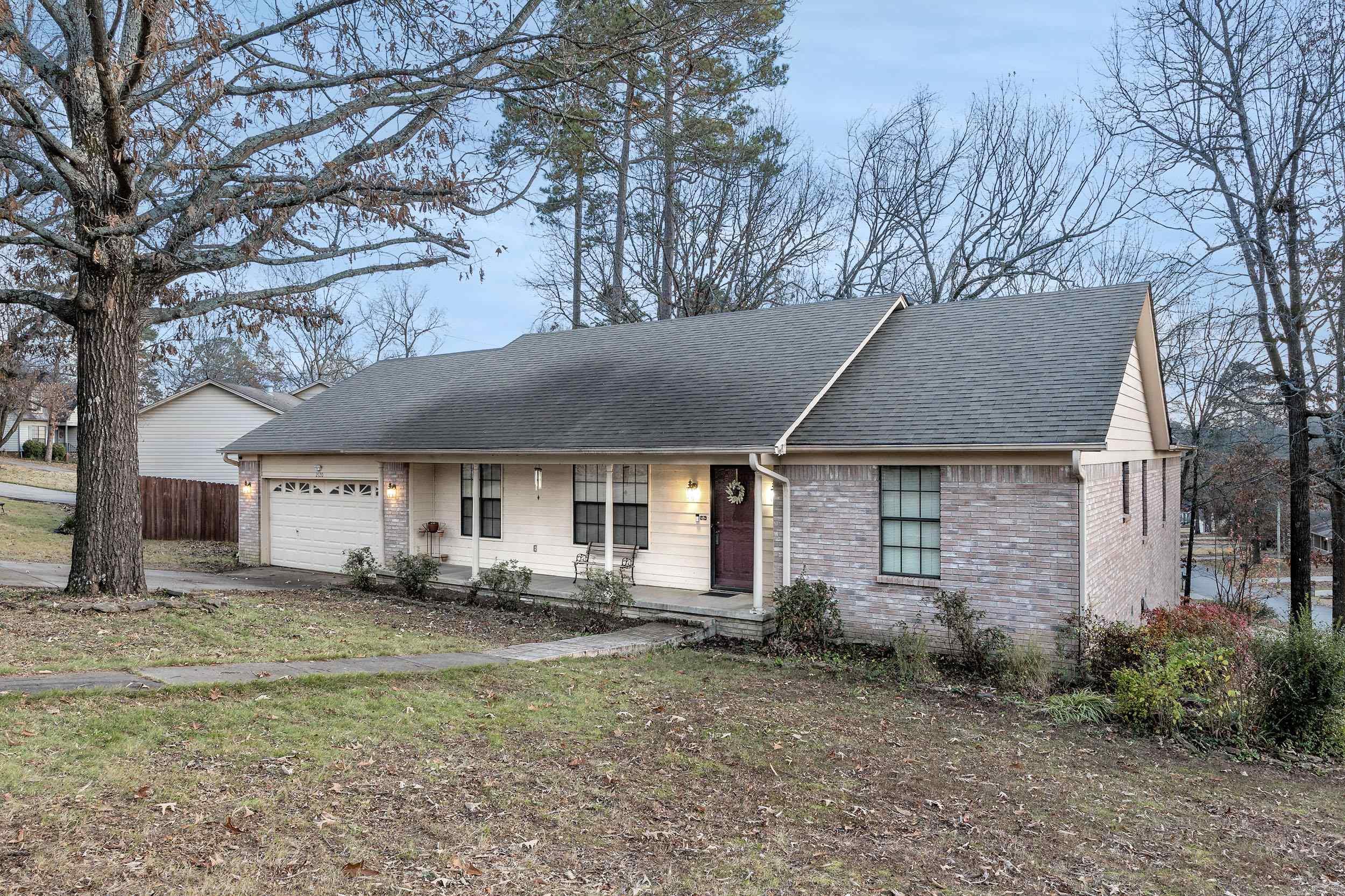 2120 Forest Creek Drive