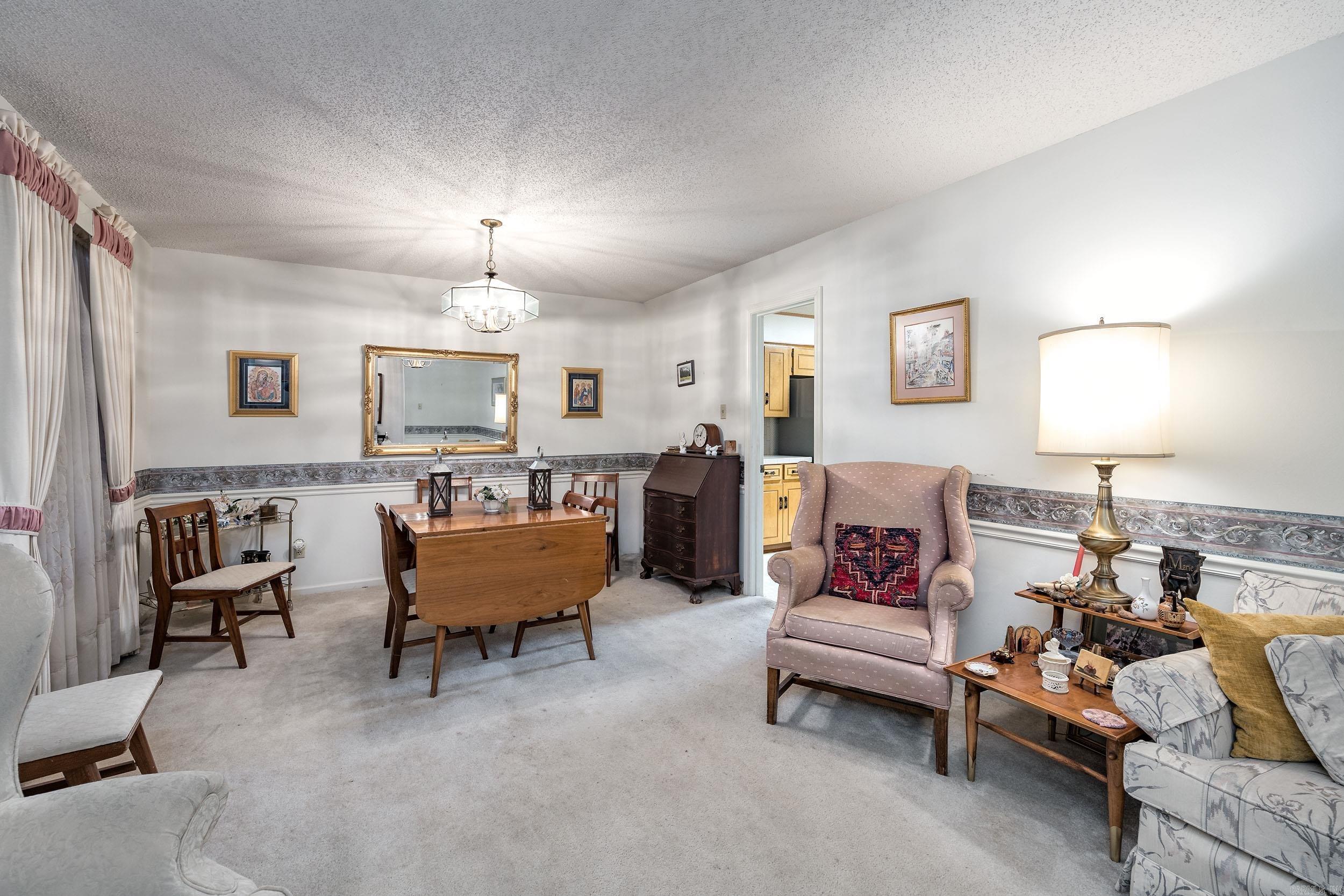 2120 Forest Creek Drive