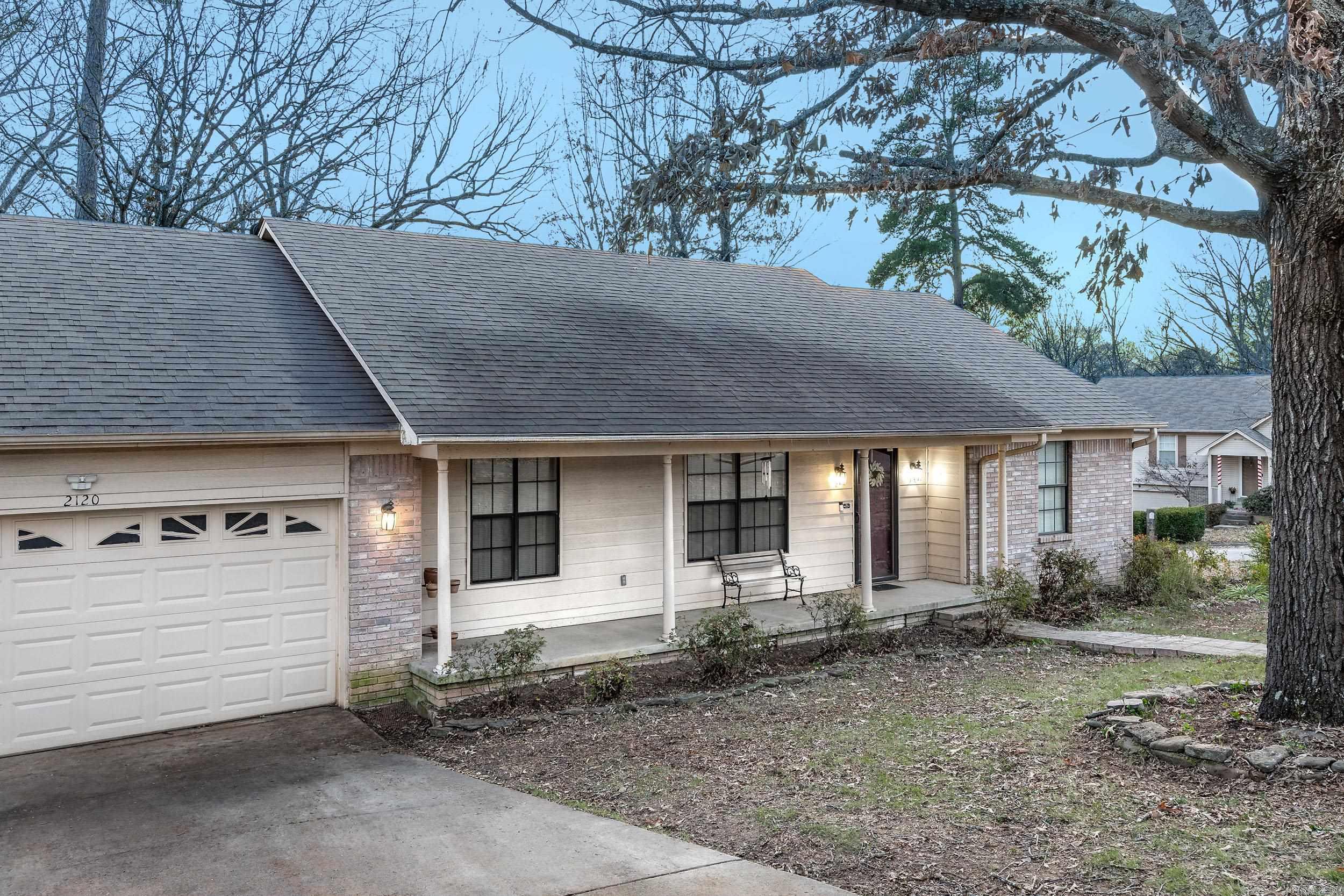 2120 Forest Creek Drive