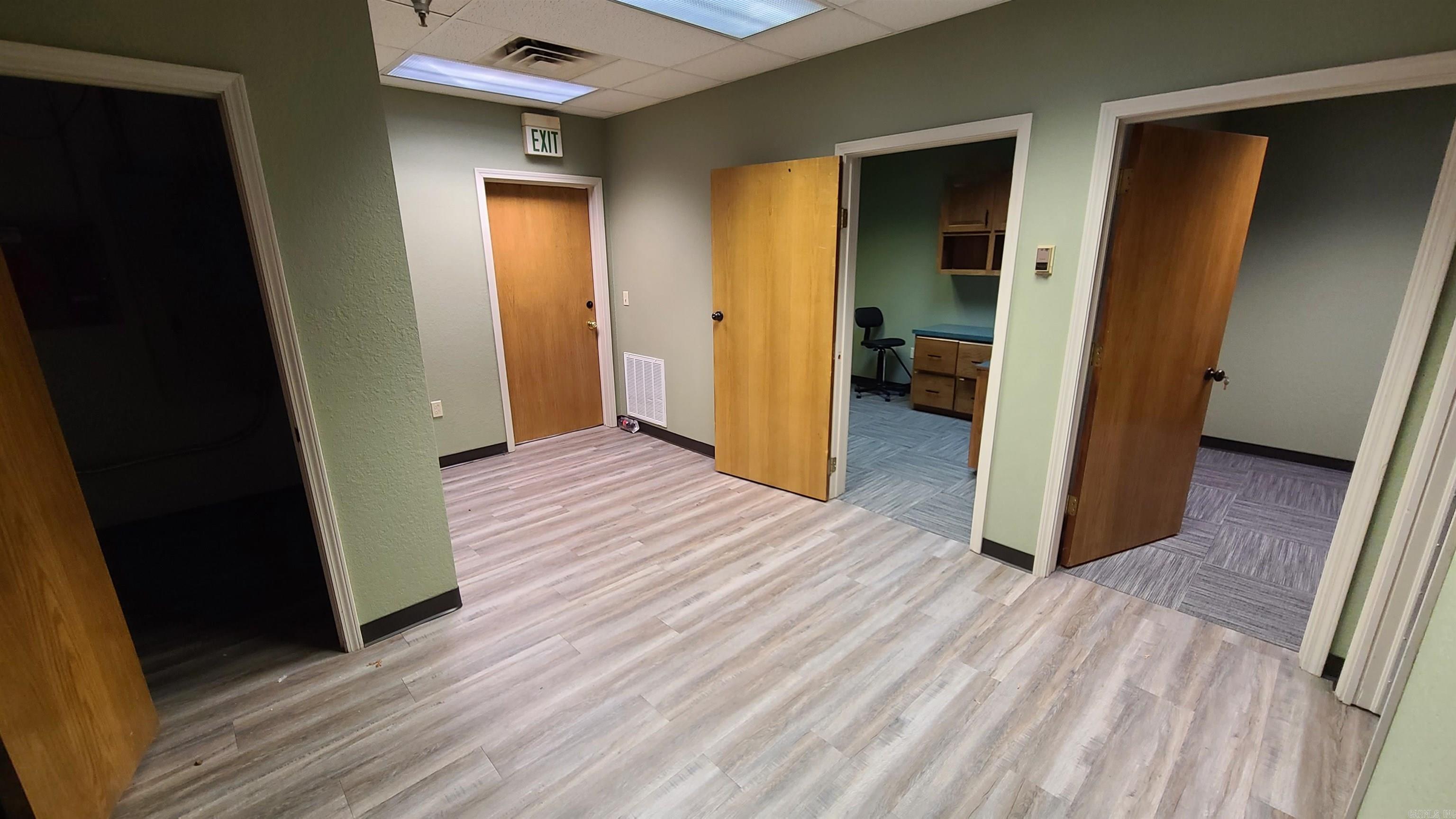 1820 Central Avenue, Suite P