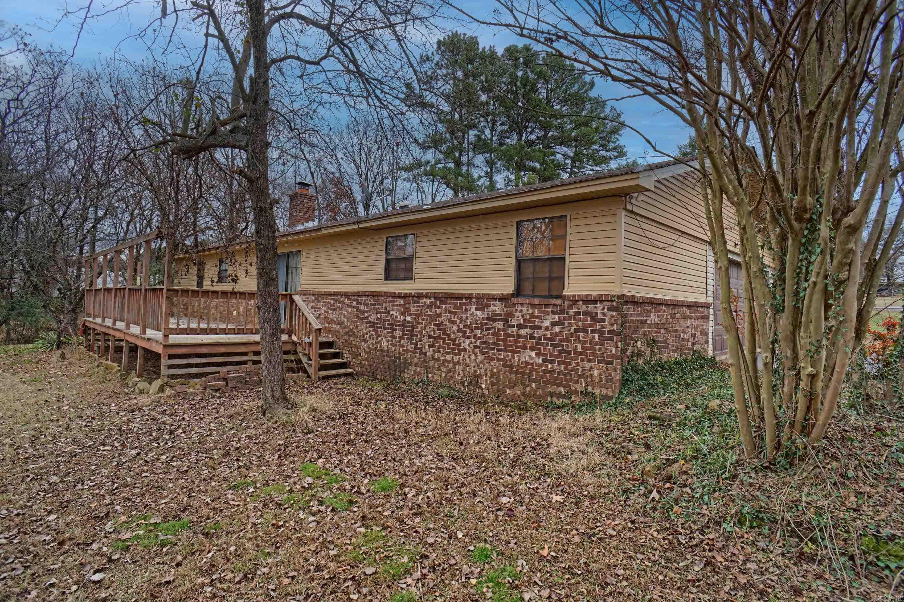 1221 Palmer Road
