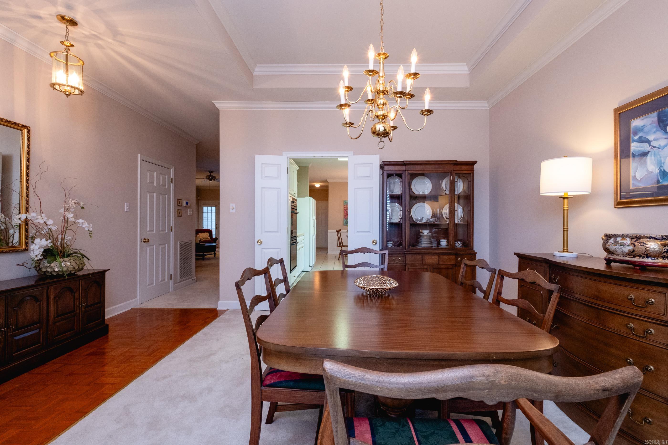 1324 Gleneagles Lane