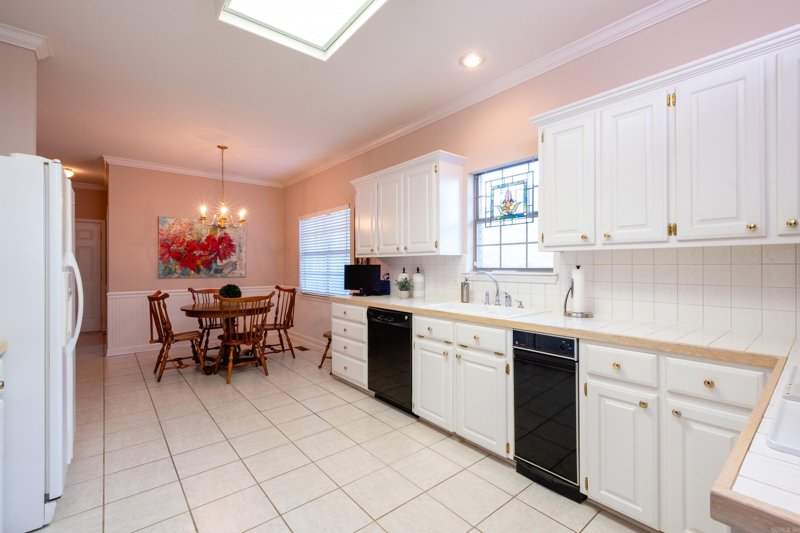 1324 Gleneagles Lane