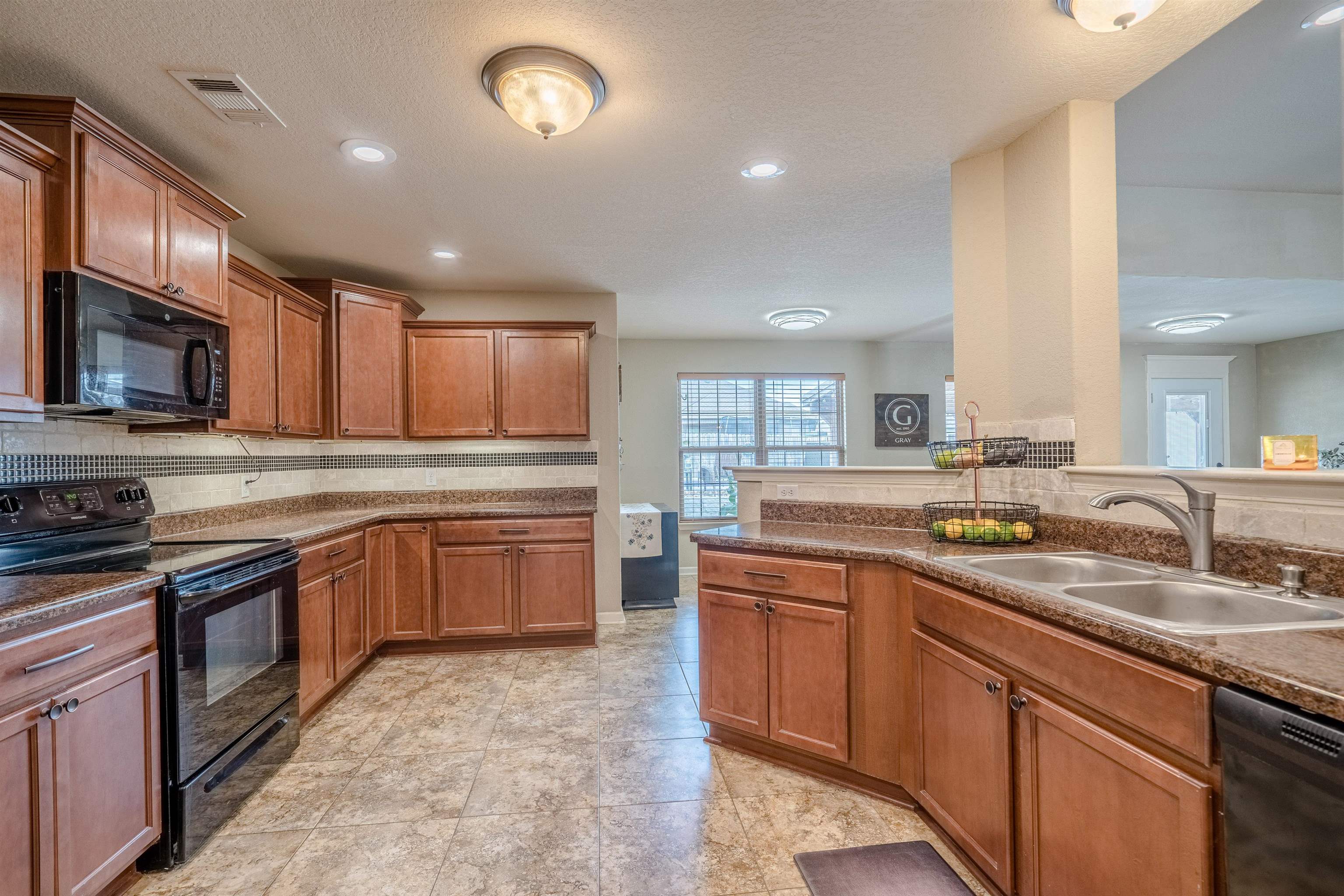 139 Derby Shire Place