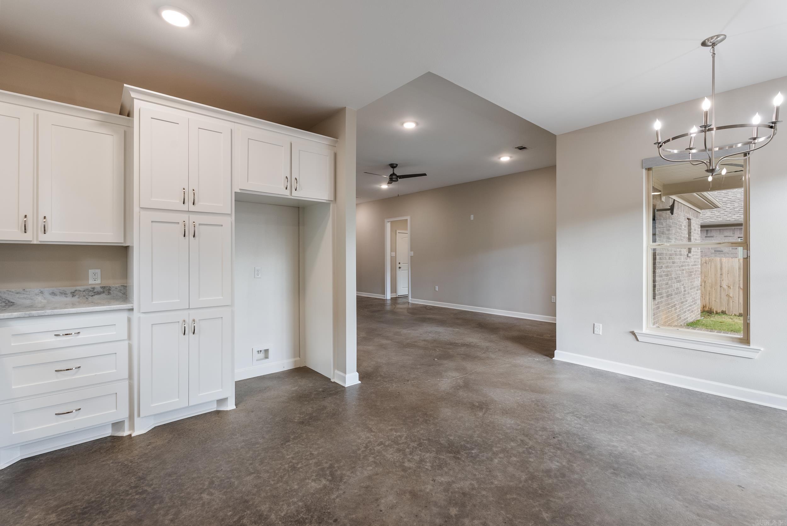 2835 Carmichael Drive