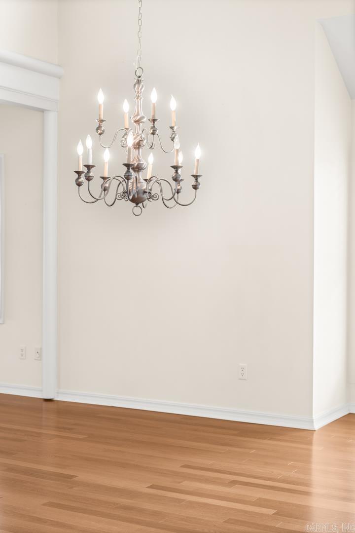 5201 FAIRWAY #22 Avenue Unit: 22