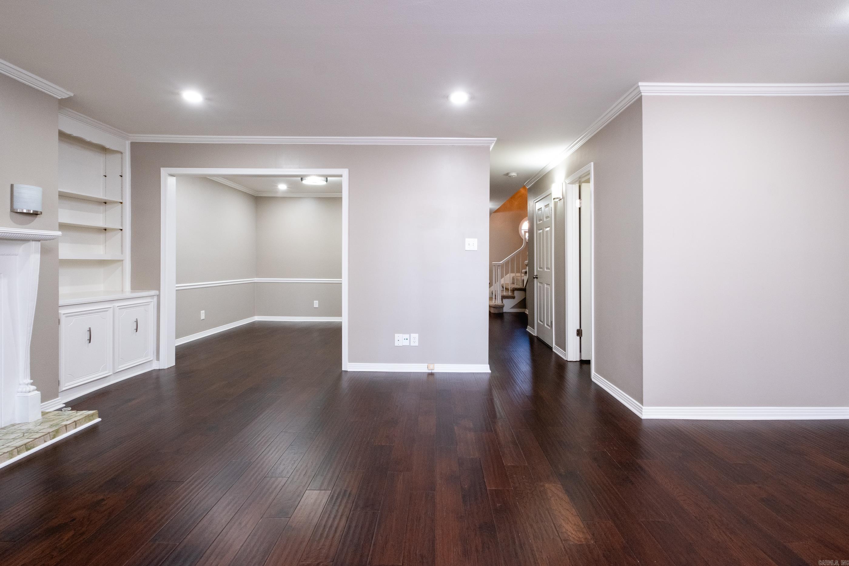 323 Cambridge Place Drive