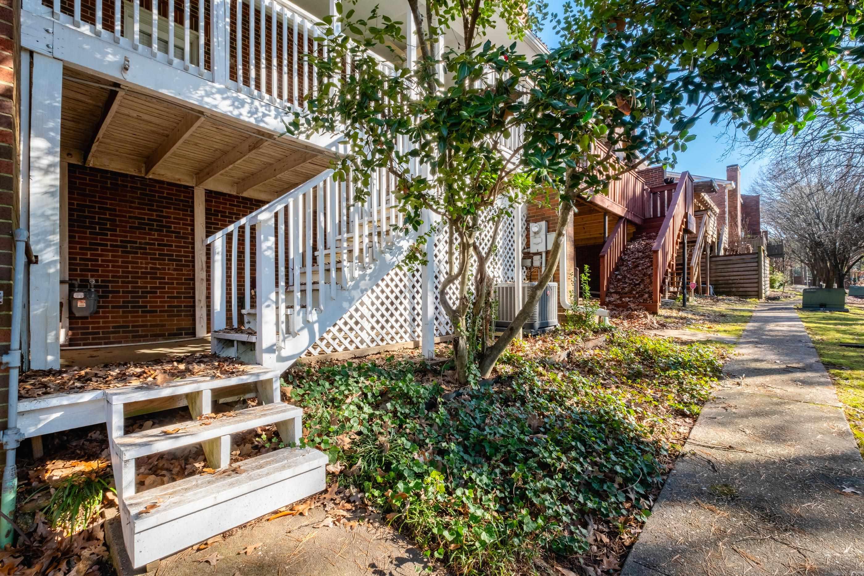 323 Cambridge Place Drive
