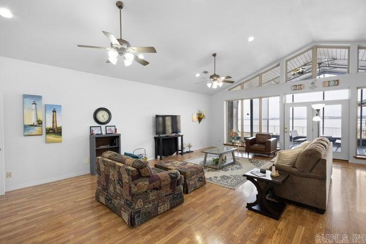 508 Private Road