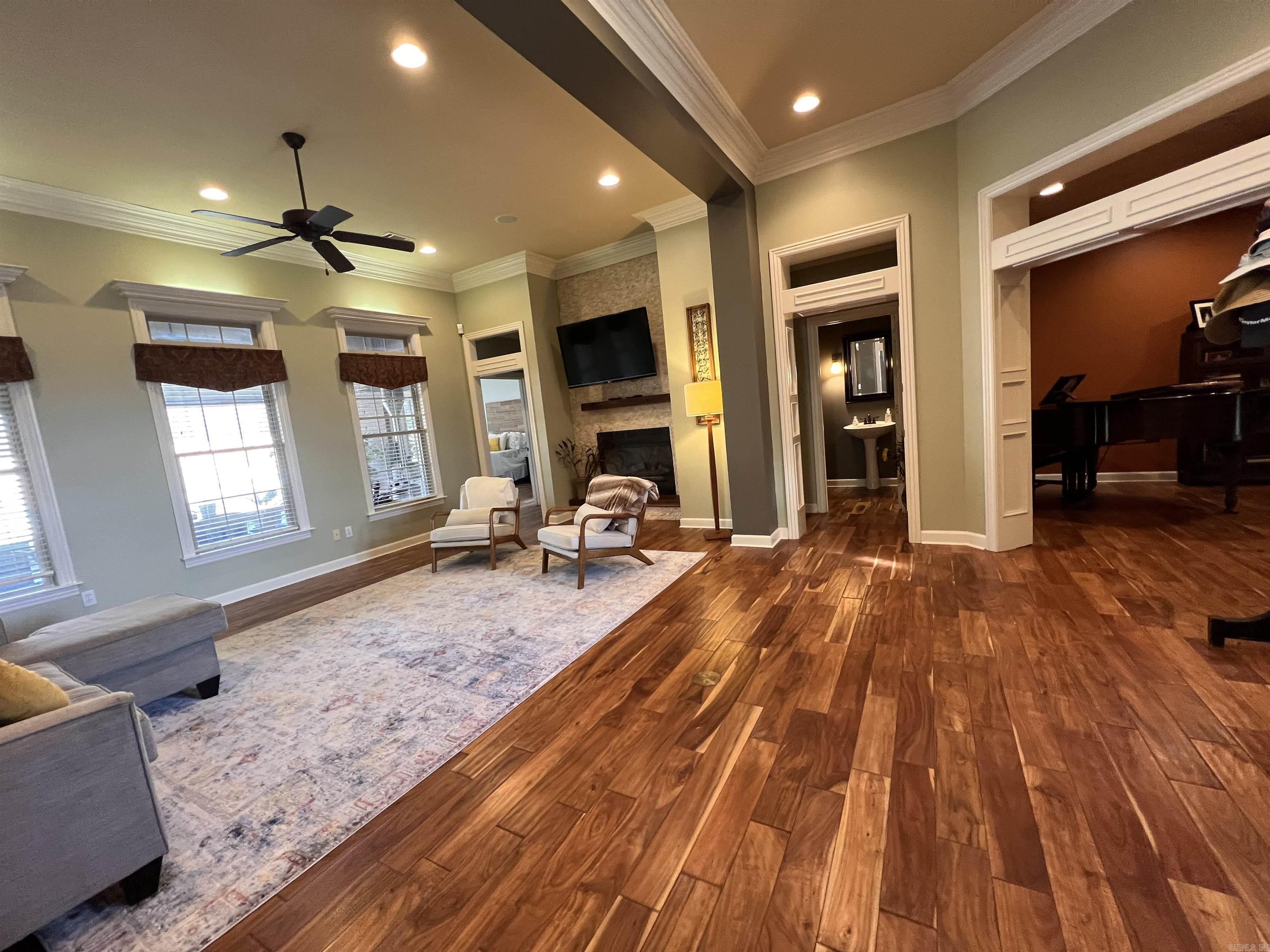 43 Hickory Bend Drive