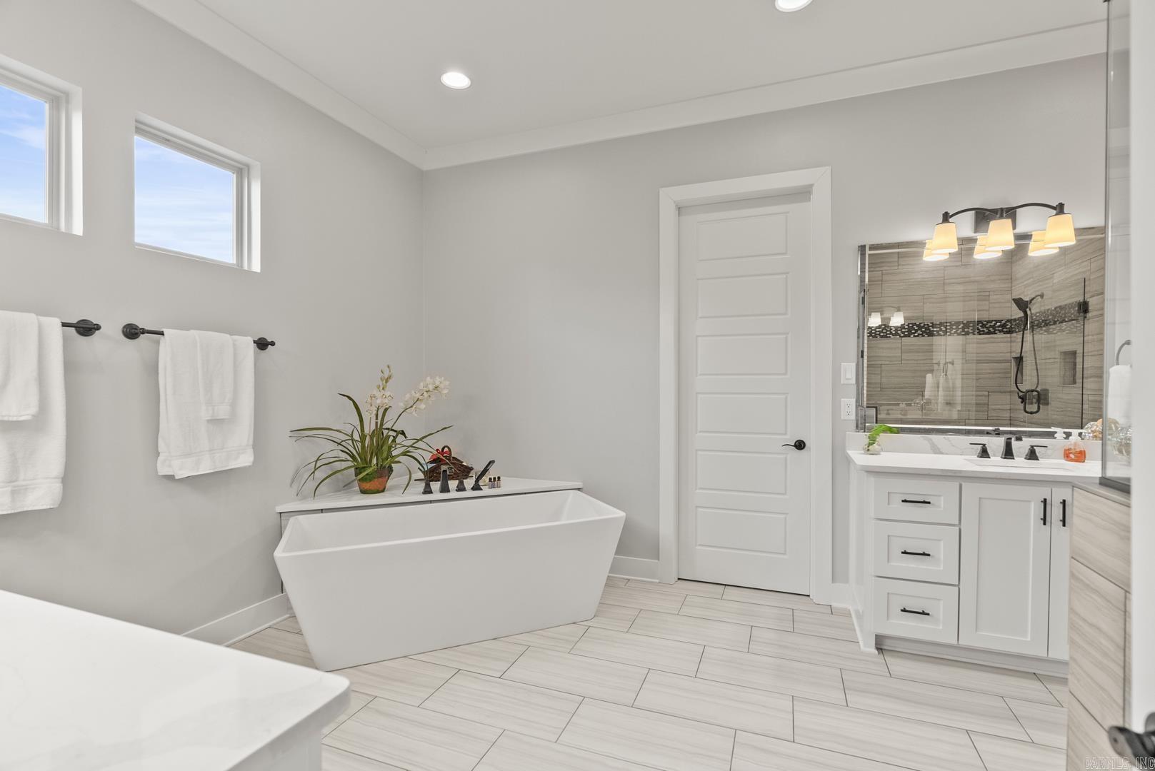 9840 Laurel Oak Drive