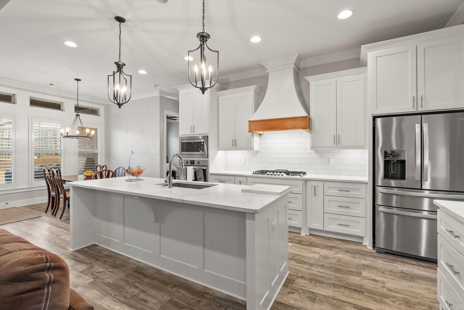 9840 Laurel Oak Drive