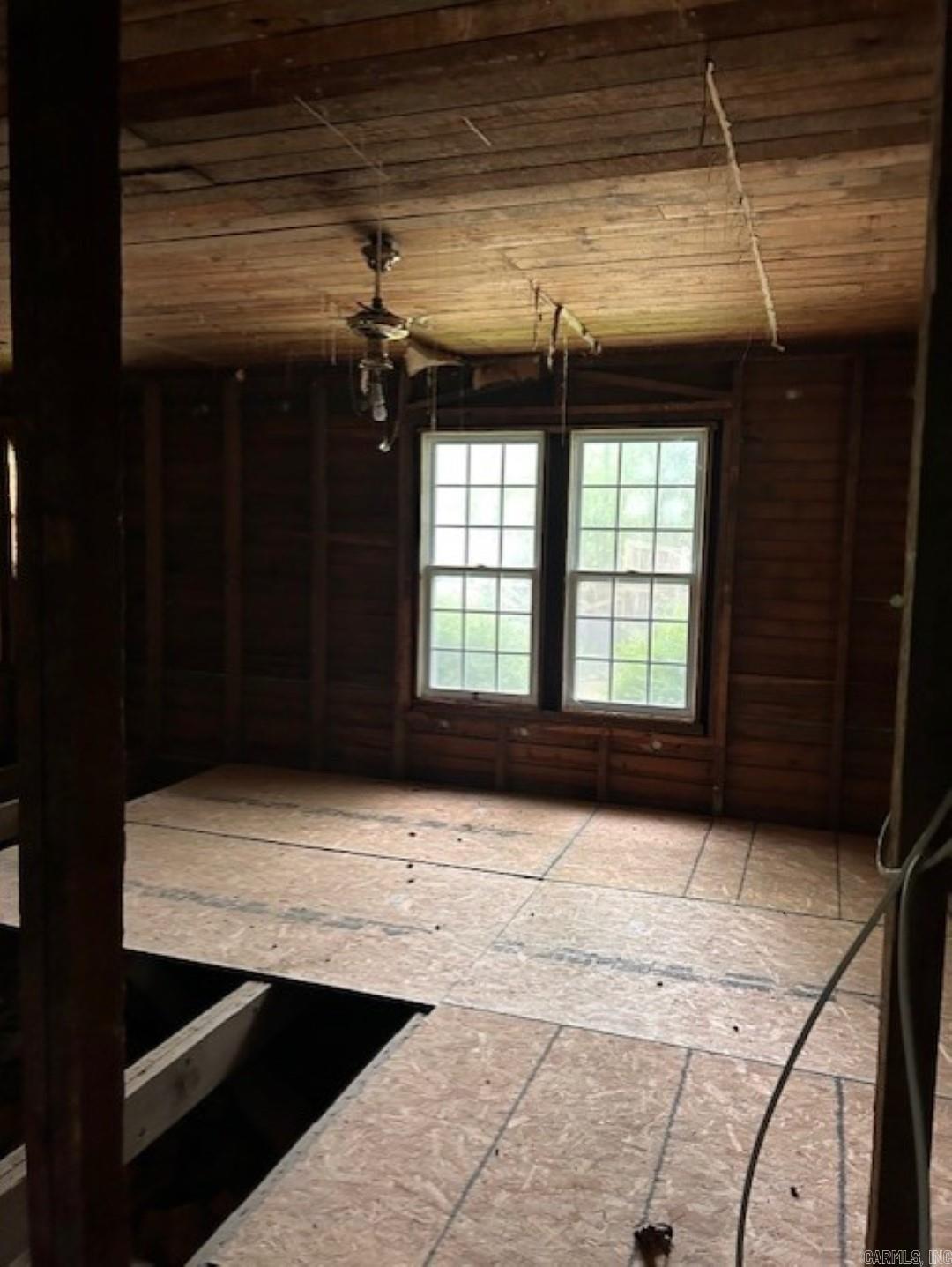 914 & 918 Heights Road