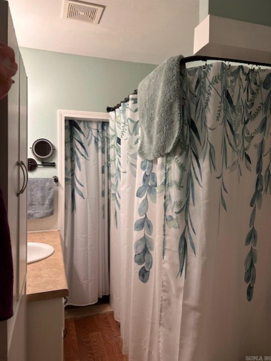 914 & 918 Heights Road