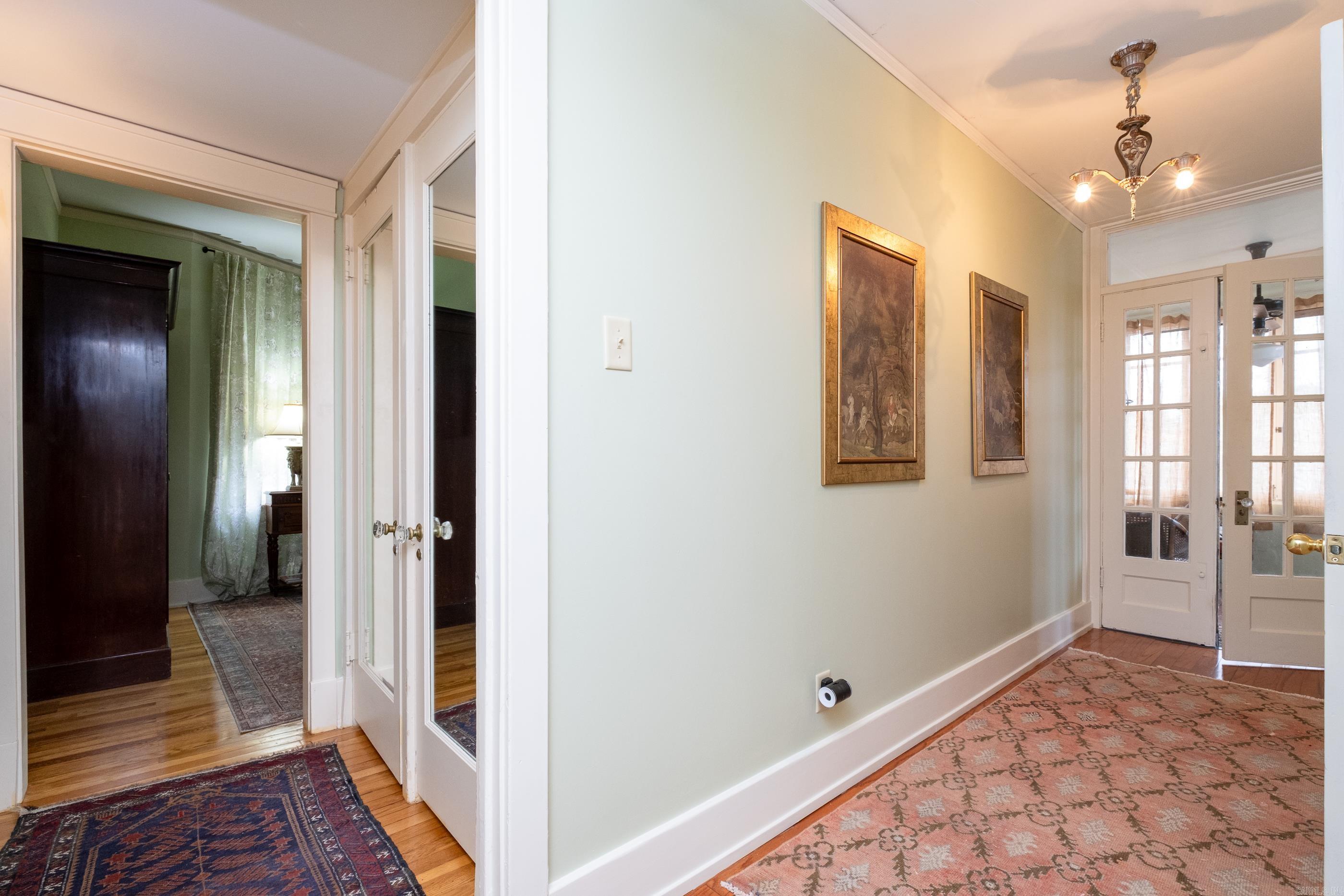 1409 Louisiana Street Unit: 10