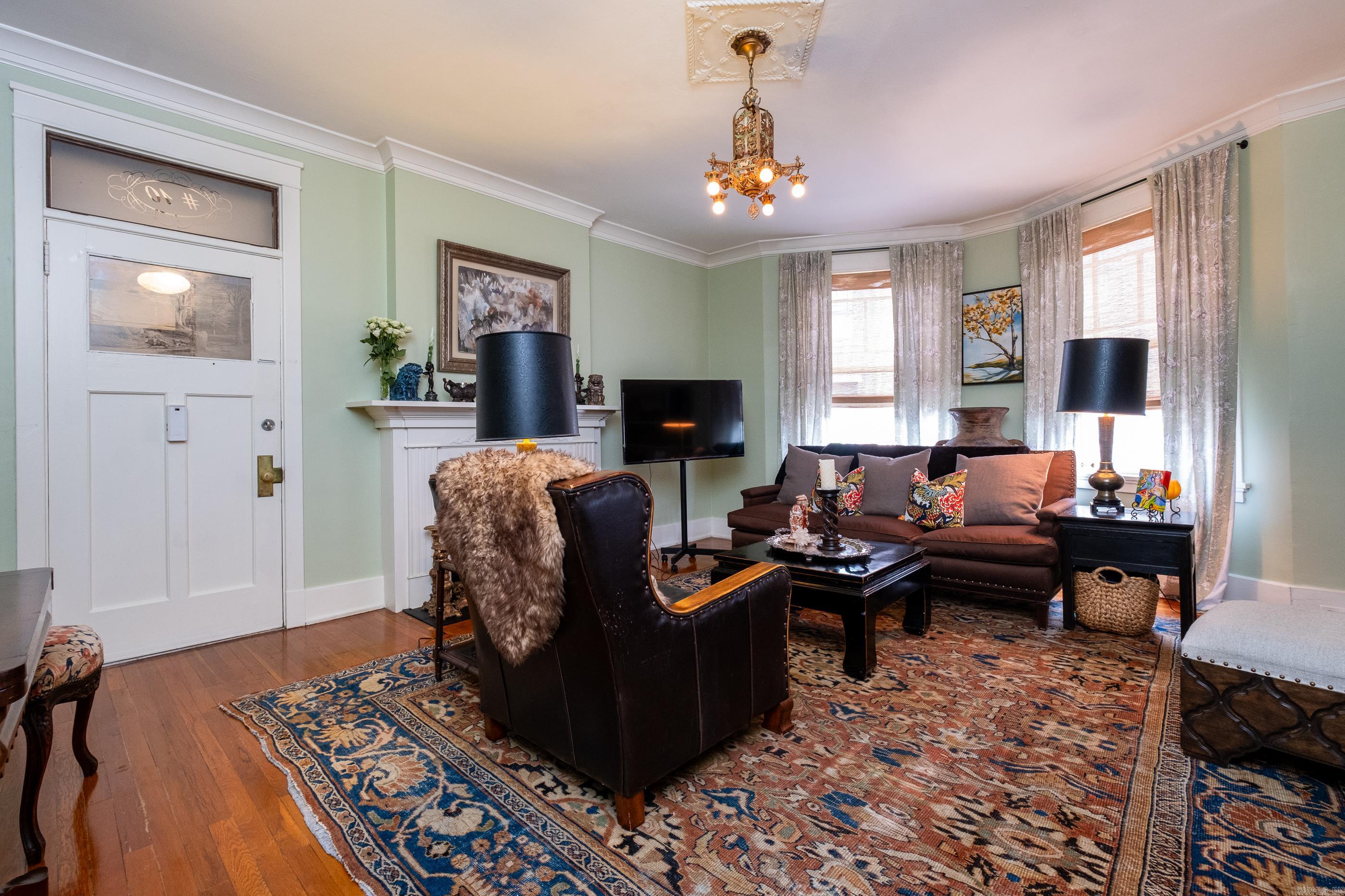 1409 Louisiana Street Unit: 10