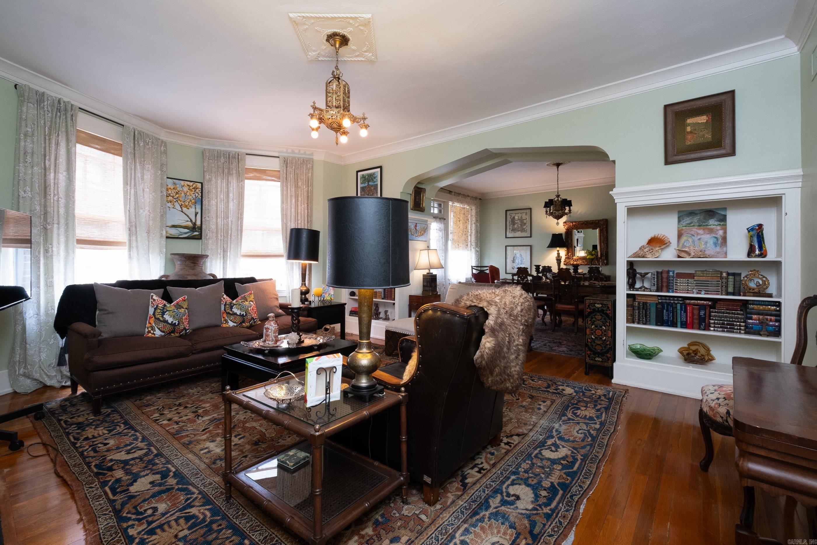 1409 Louisiana Street Unit: 10