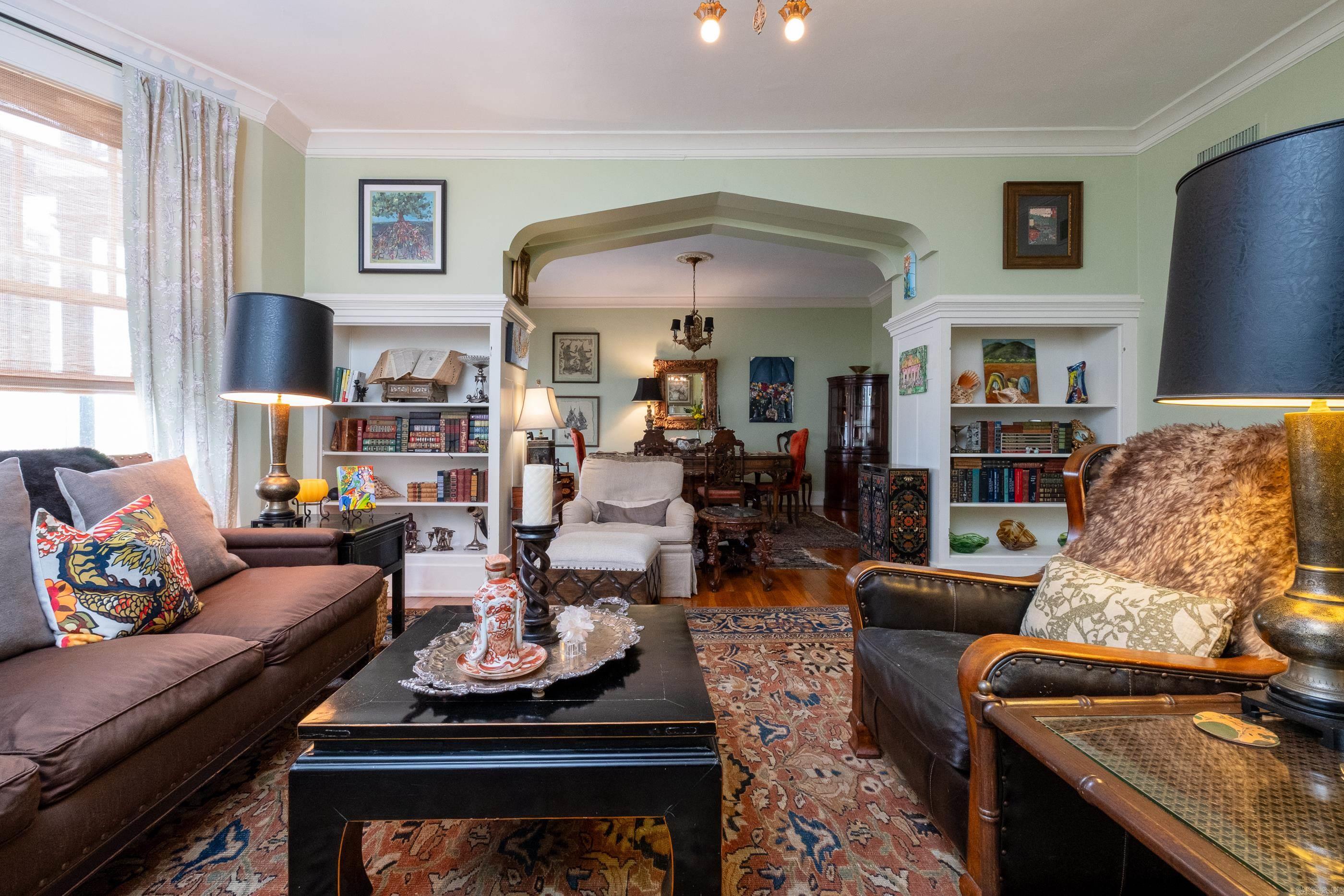 1409 Louisiana Street Unit: 10