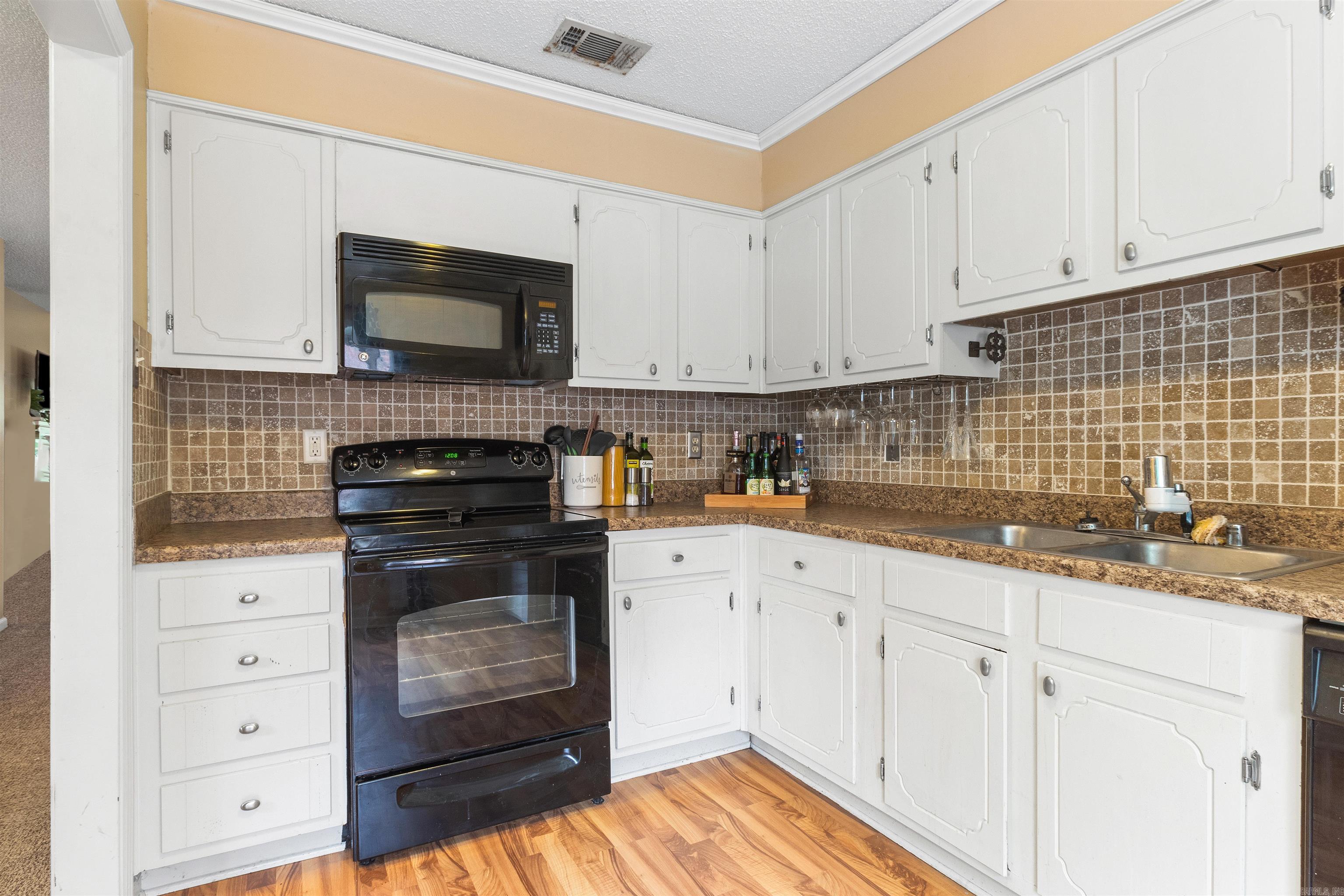 504 Green Mountain Dr, #605 Drive Unit: #605