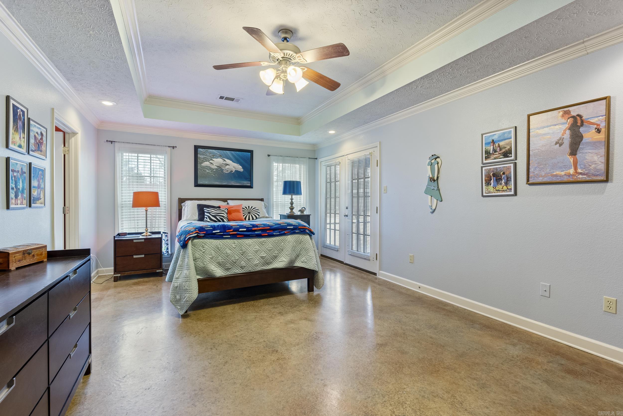 14 Pebble Drive