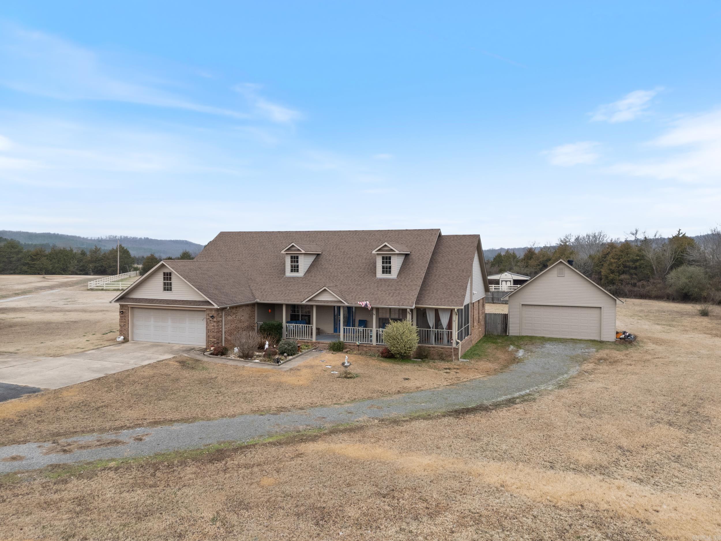 14 Pebble Drive