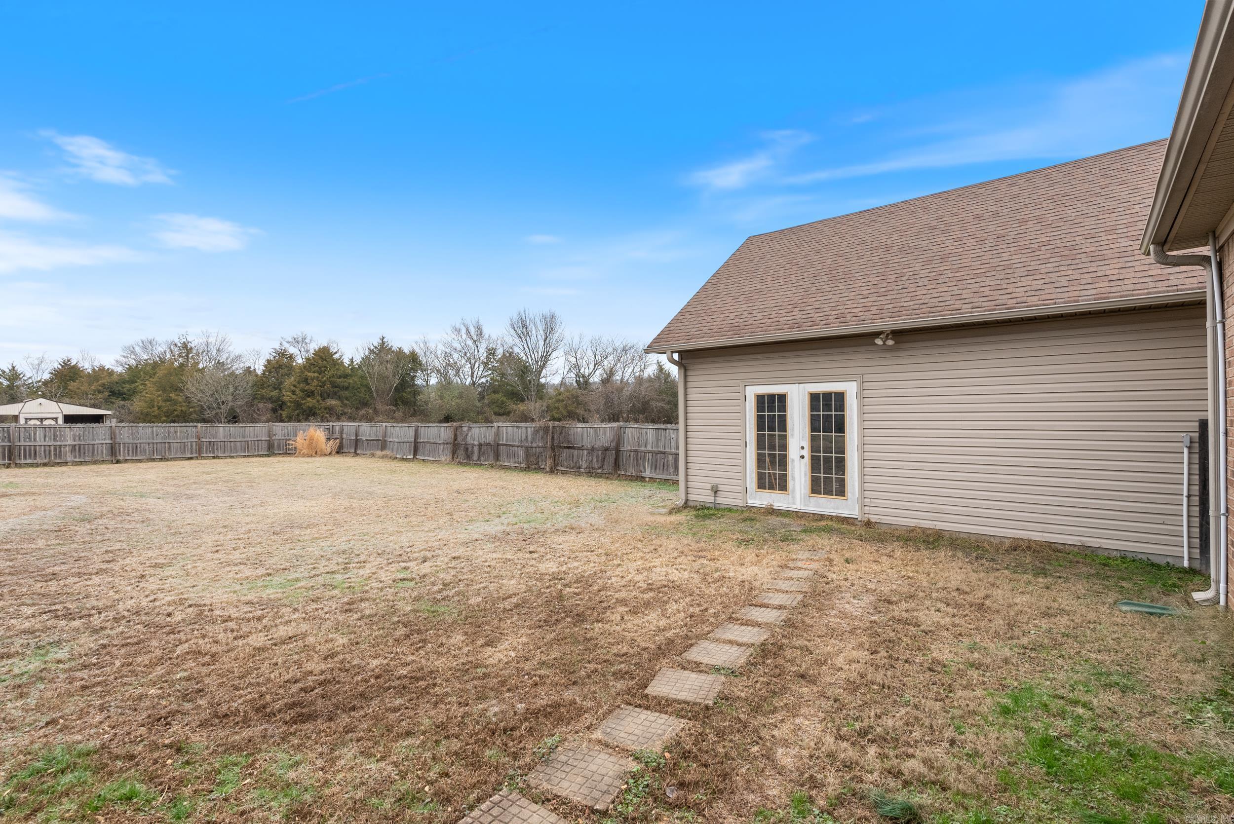 14 Pebble Drive