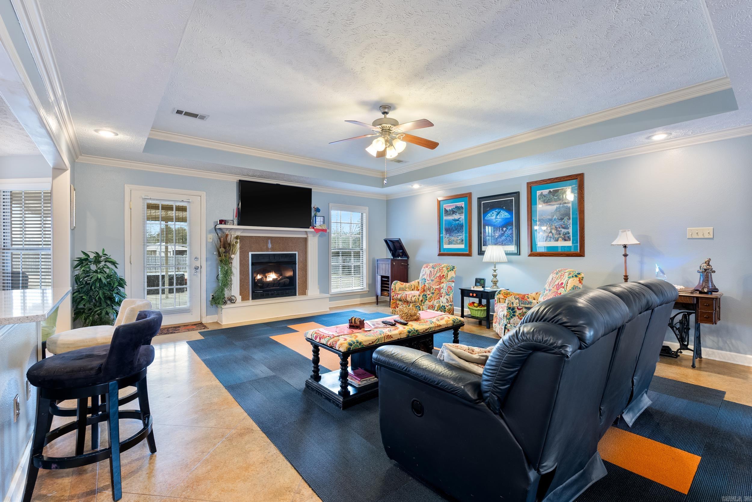 14 Pebble Drive