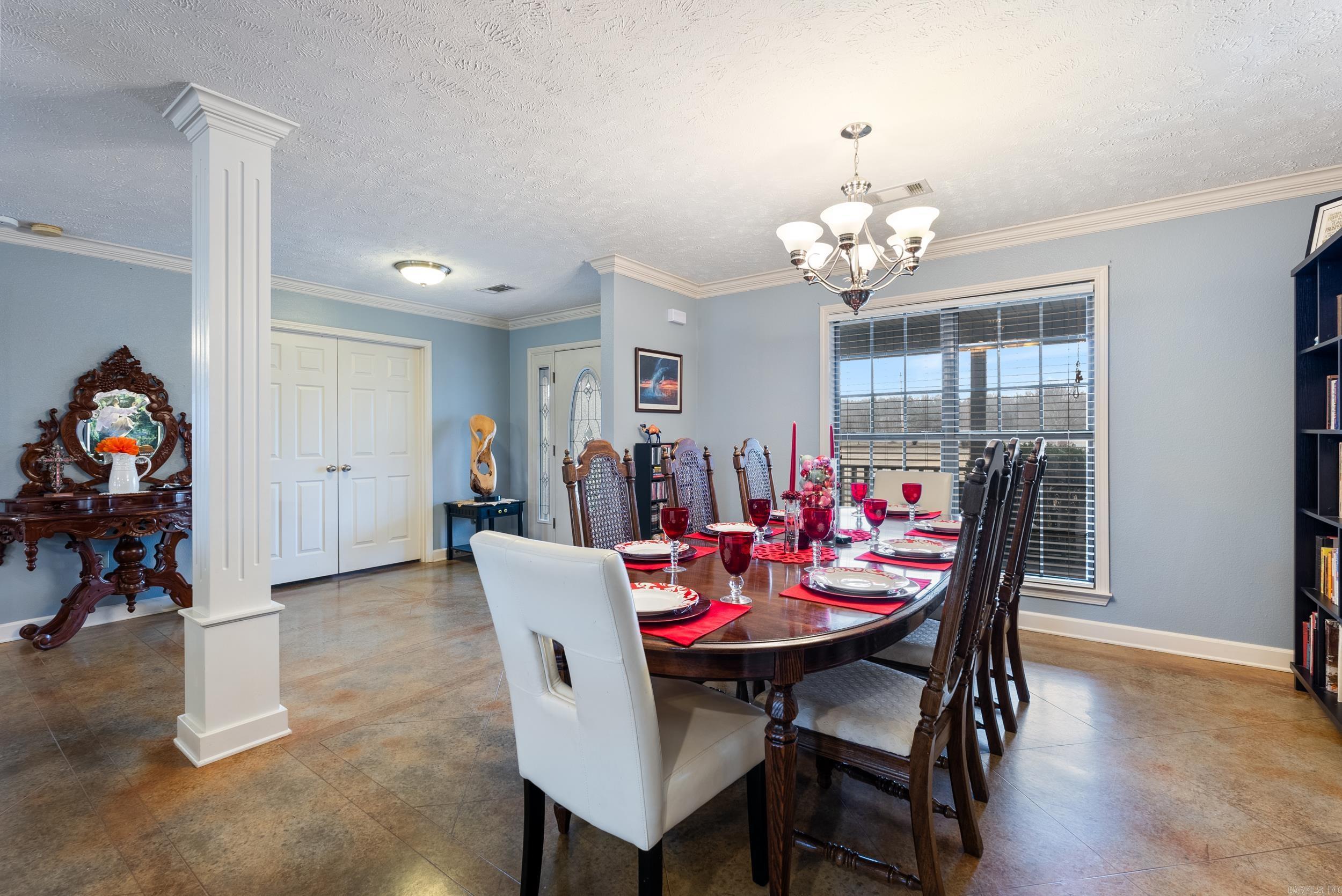 14 Pebble Drive