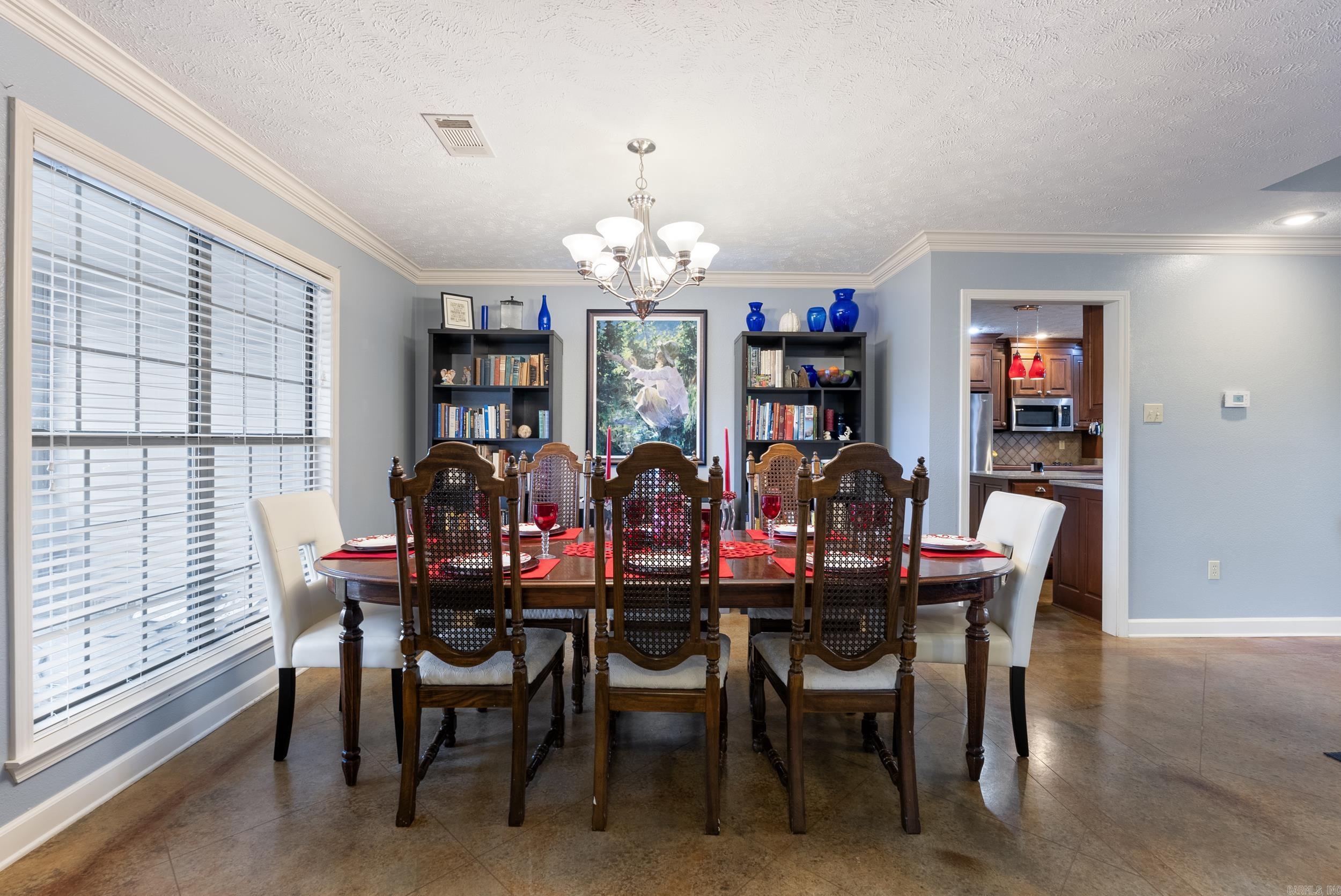 14 Pebble Drive