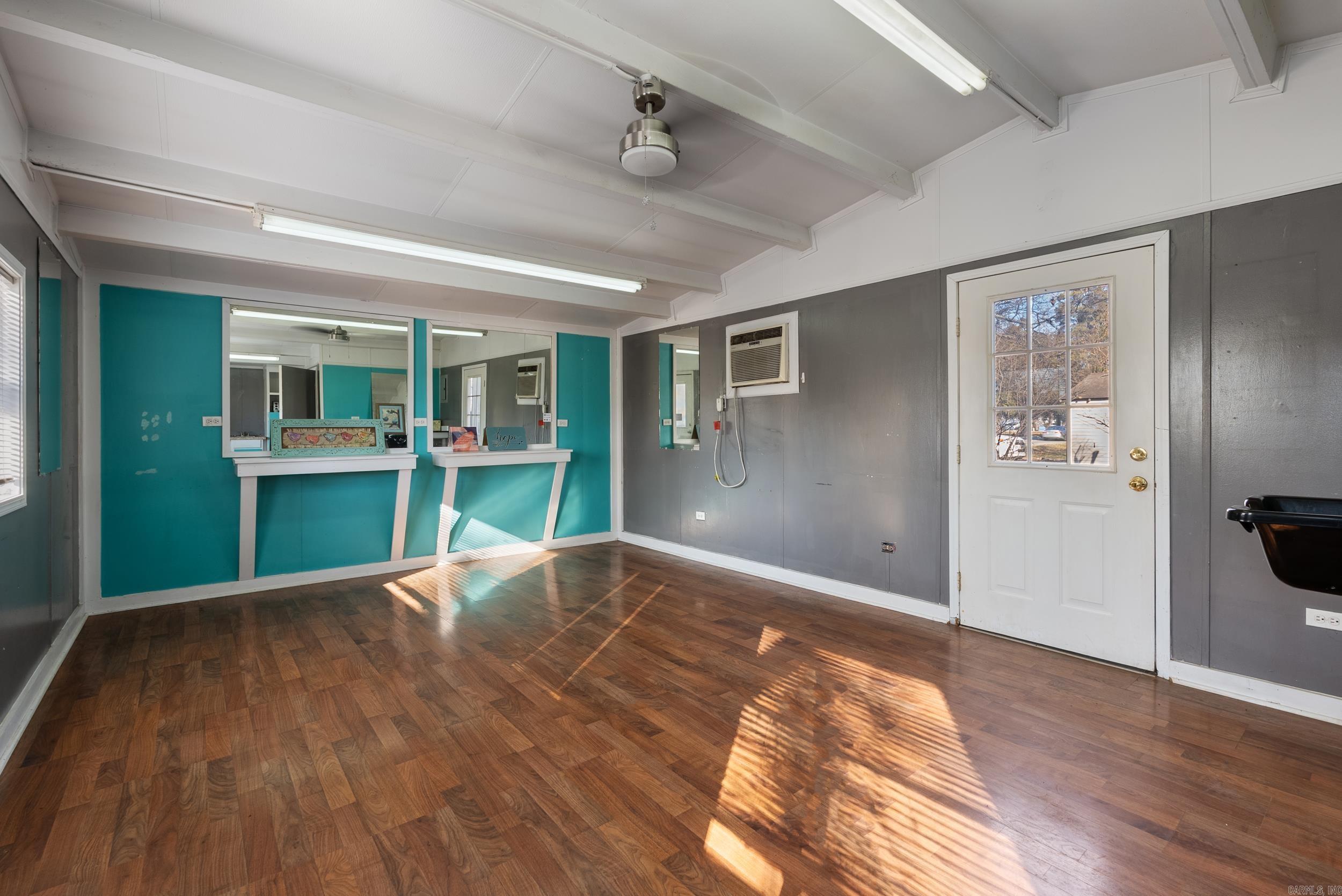 601 N Center Street