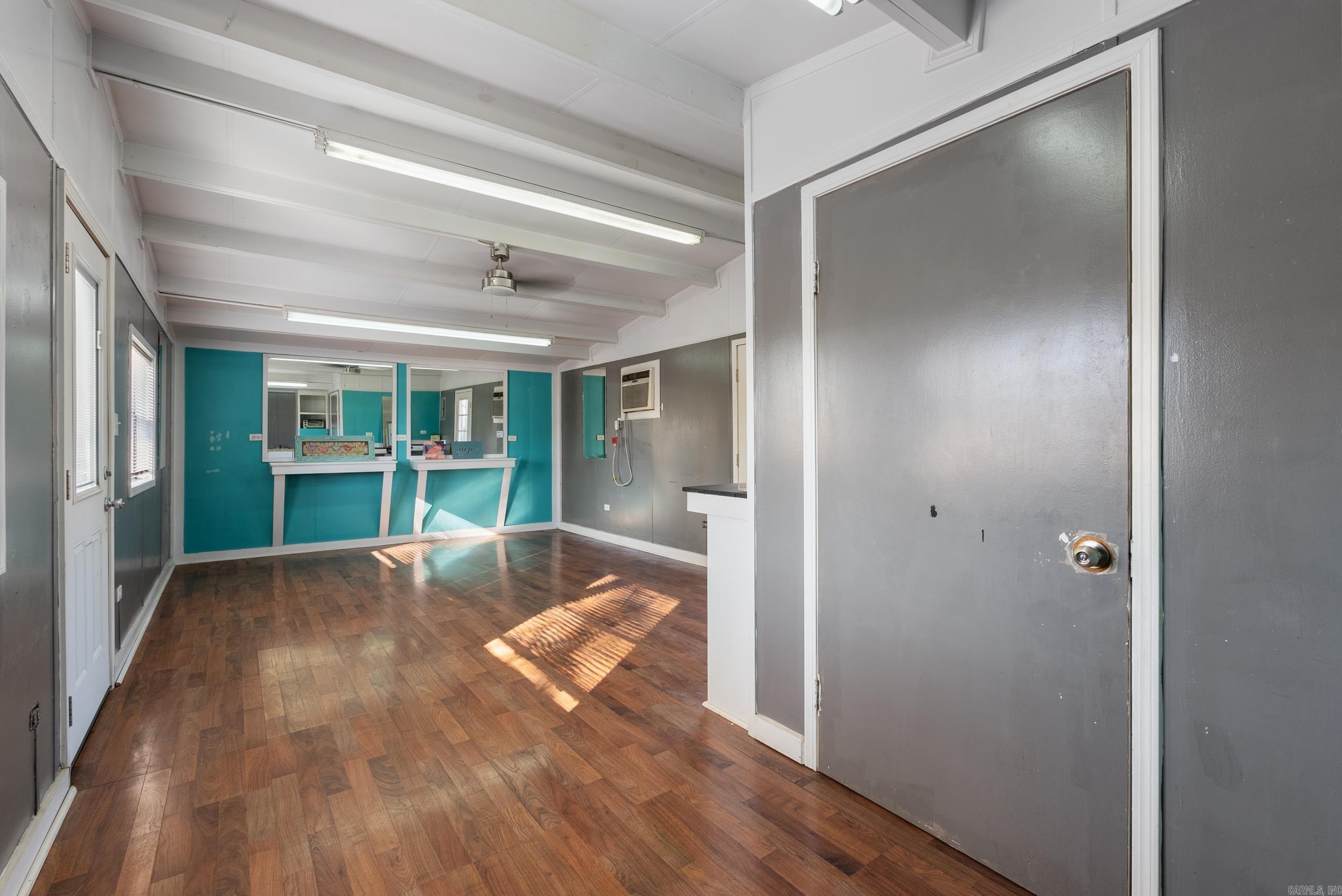 601 N Center Street