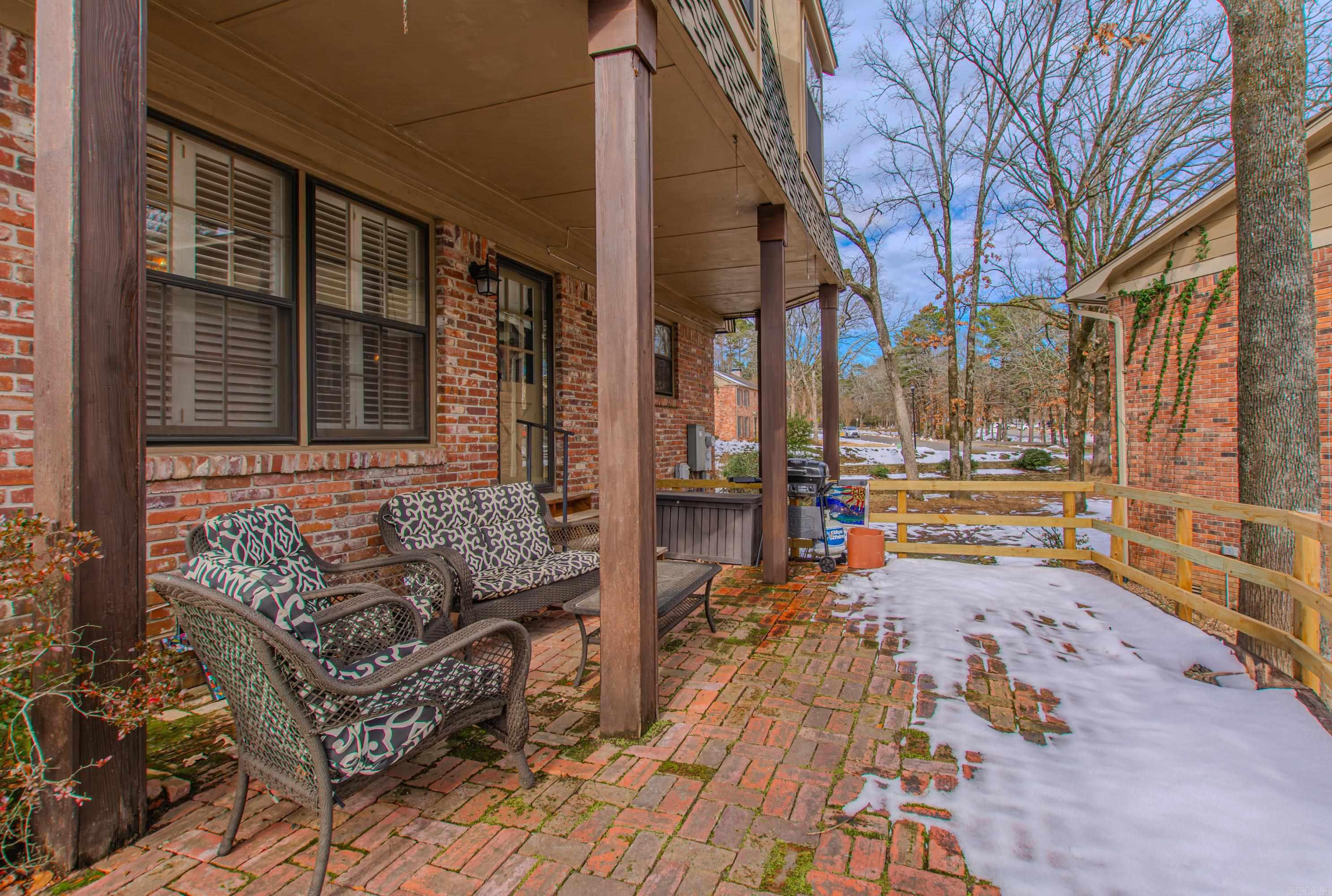 2715 Wentwood Valley Drive