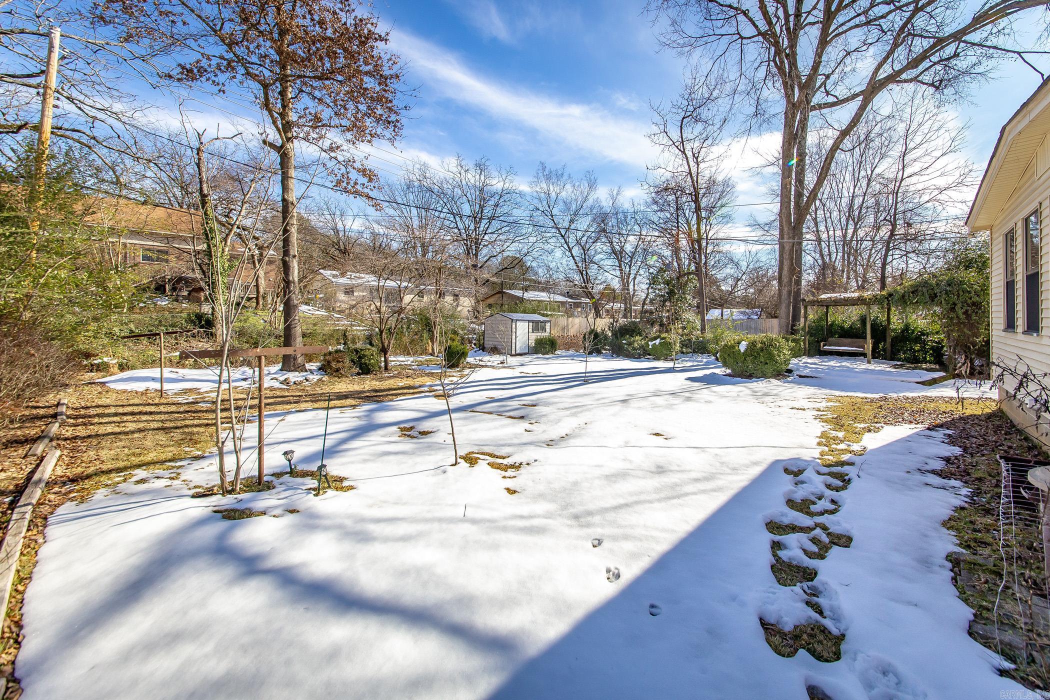 401 Poinsetta Drive