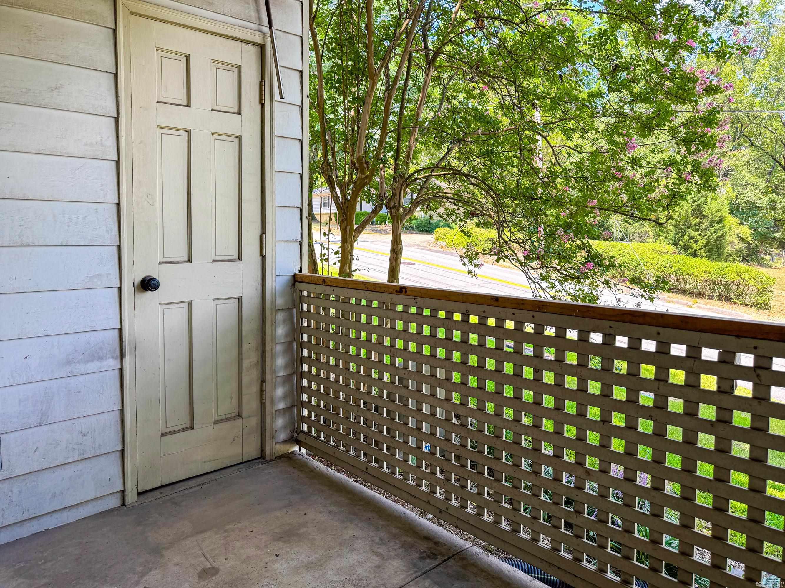 416 N Pierce Street #32