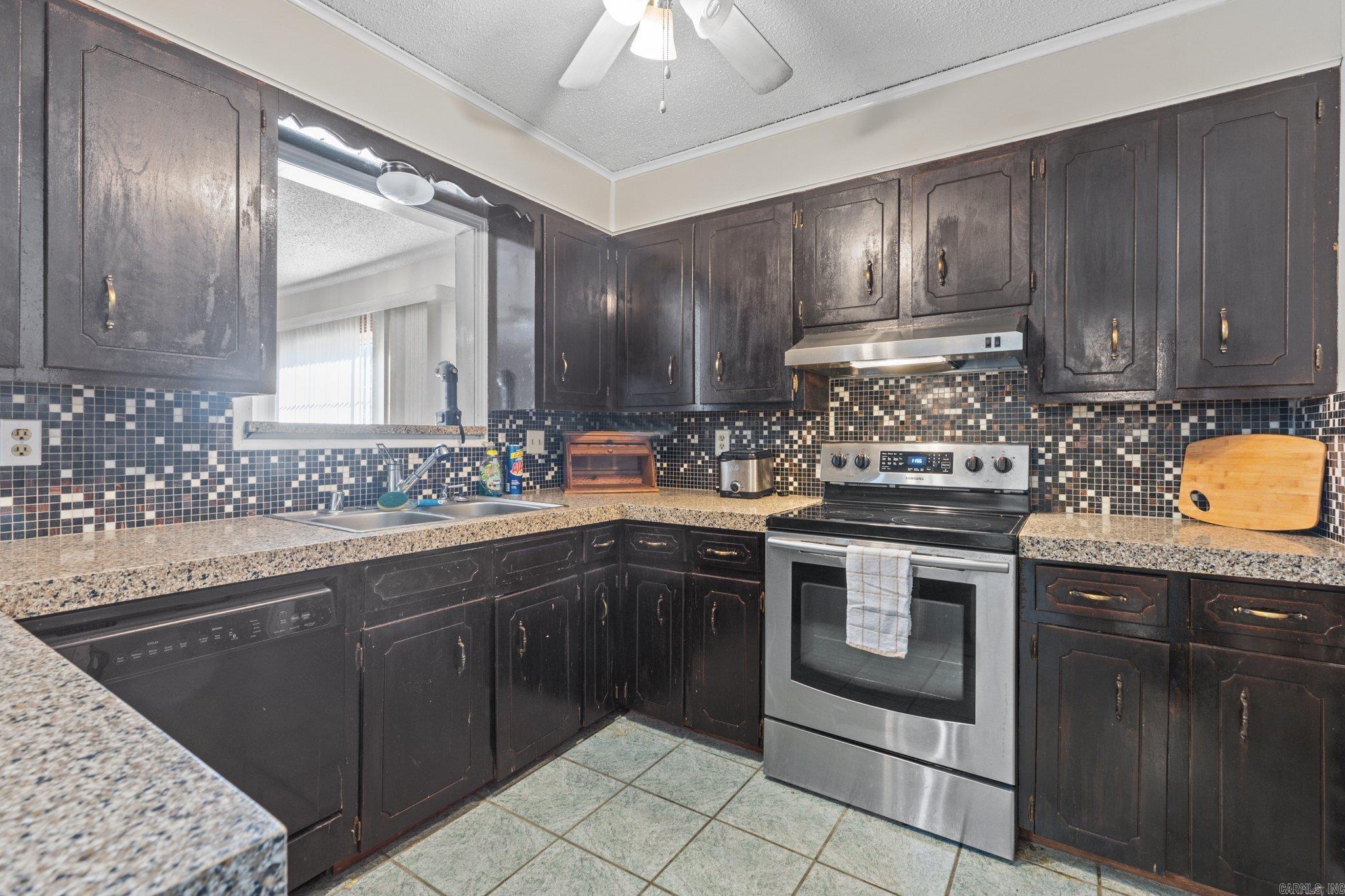 509 Lynnewood Drive