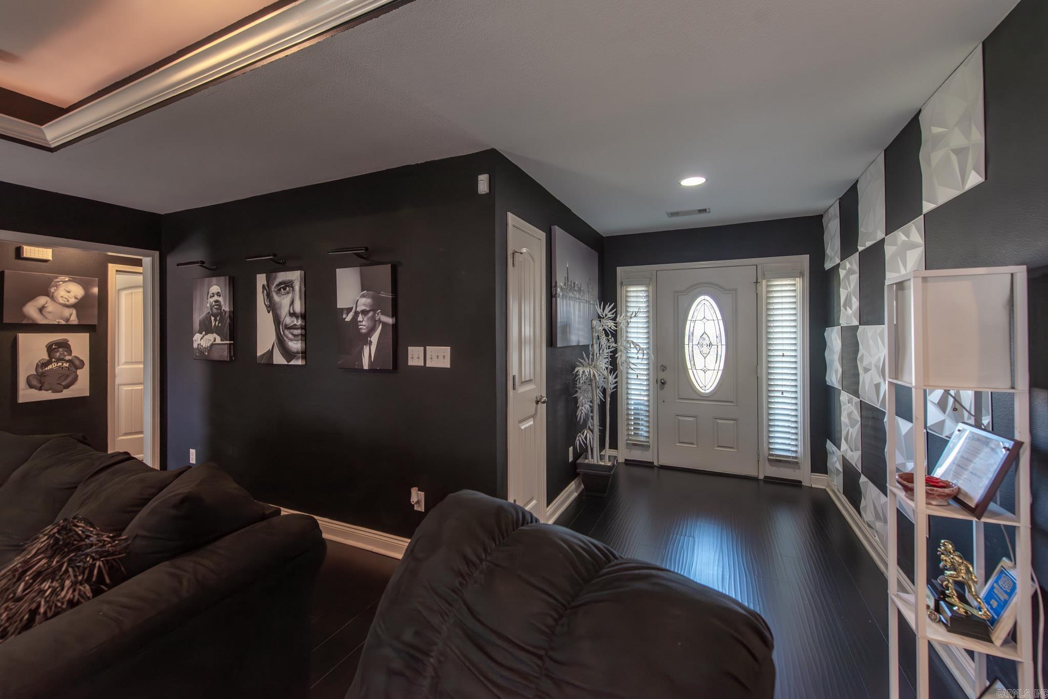 5613 Aviator Drive