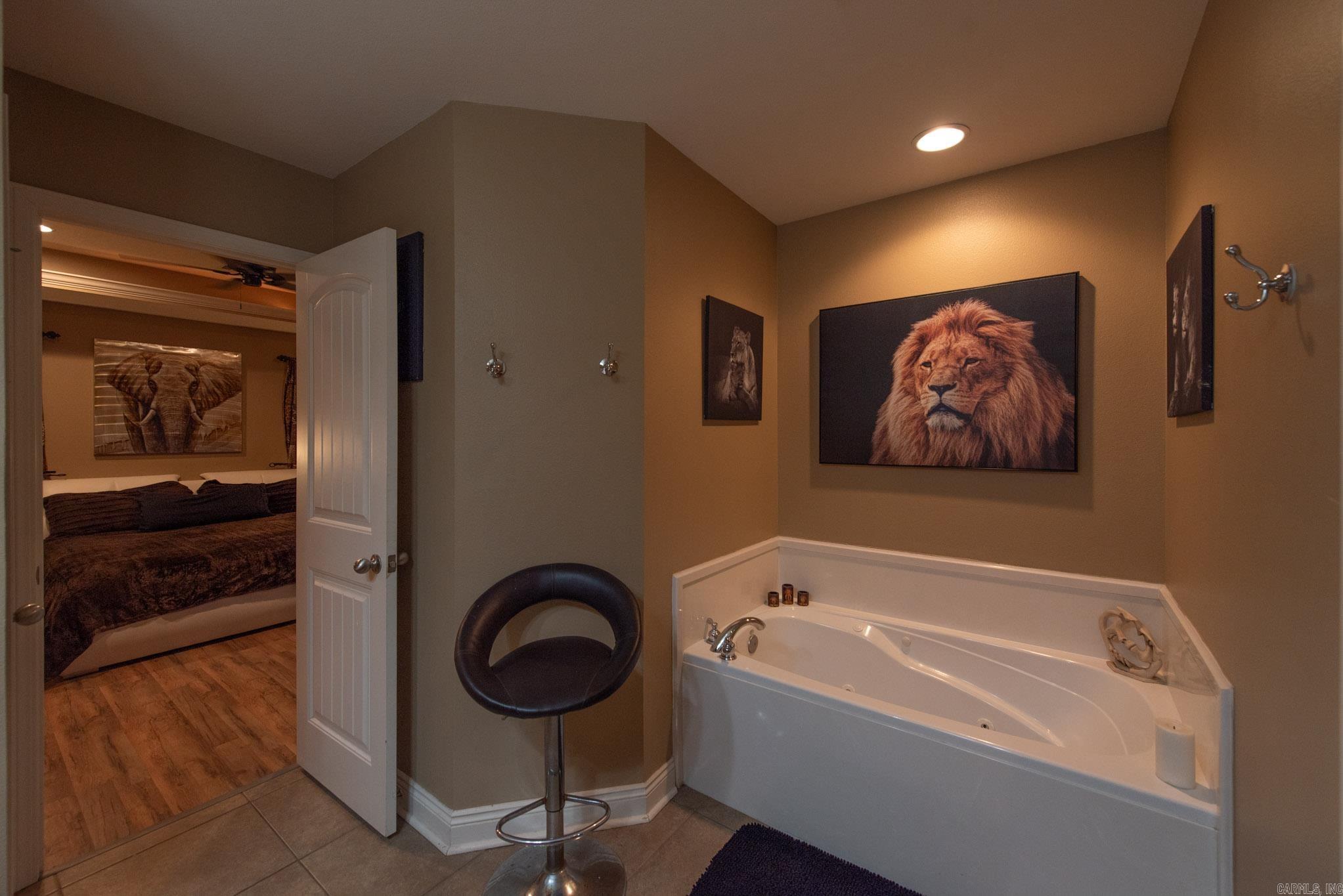5613 Aviator Drive